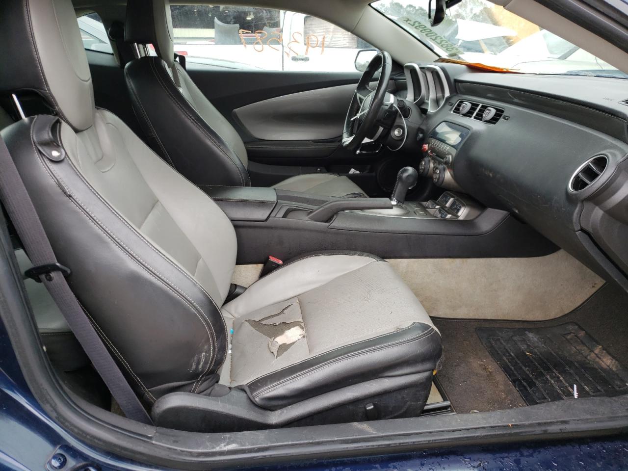 Photo 5 from auction – 2011 CHEVROLET CAMARO LT with VIN 2G1FC1ED8B9144531