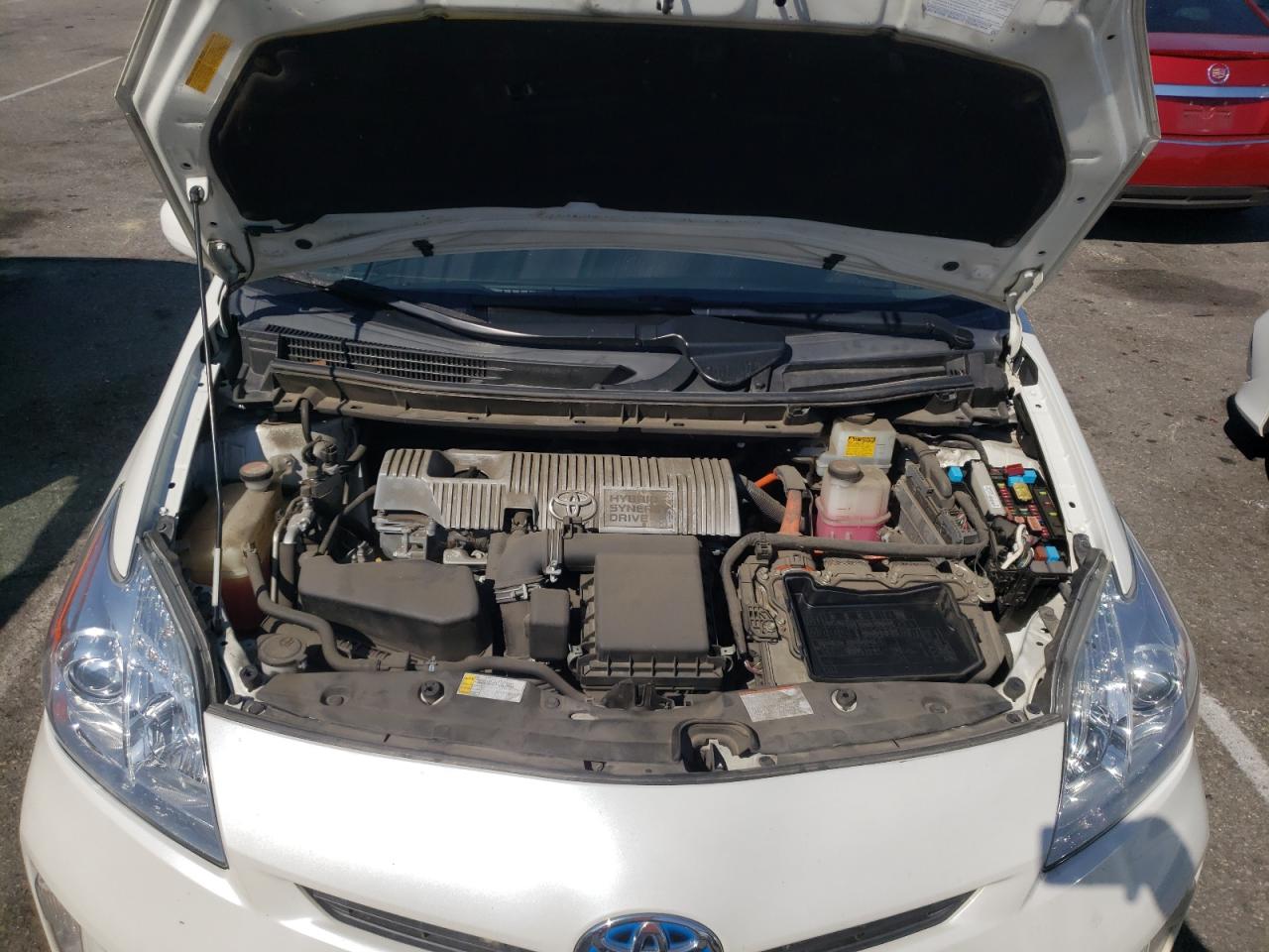 Photo 7 from auction – 2015 TOYOTA PRIUS with VIN JTDKN3DU3F0471691