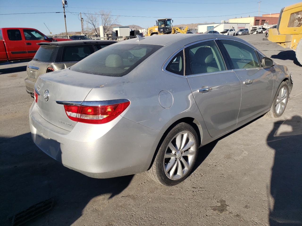 Photo 4 from auction – 2014 BUICK VERANO with VIN 1G4PP5SK1E4200421