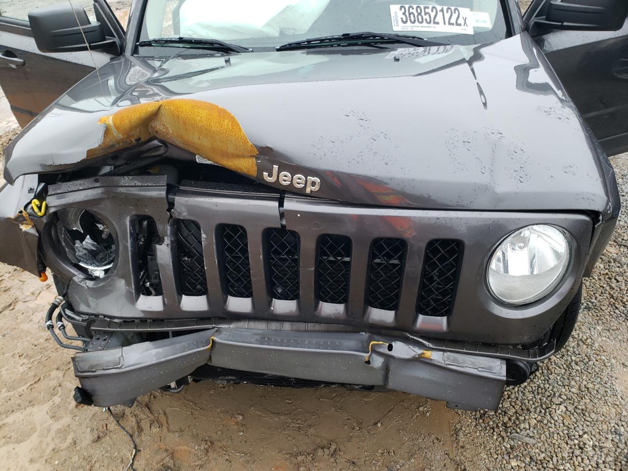 Photo 7 from auction – 2016 JEEP PATRIOT SP with VIN 1C4NJPBA0GD633697