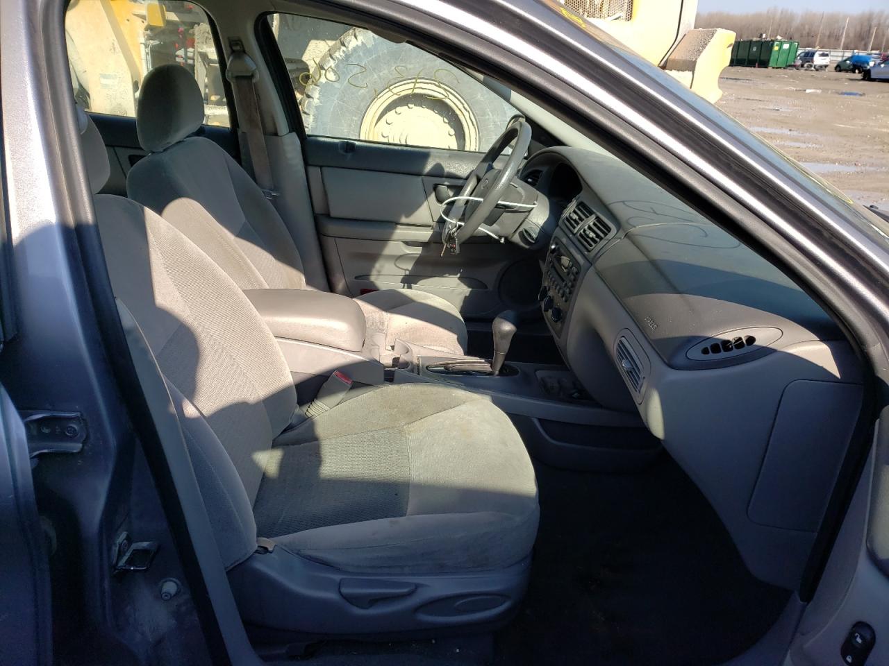 Photo 5 from auction – 2007 FORD TAURUS SE with VIN 1FAFP53UX7A154095