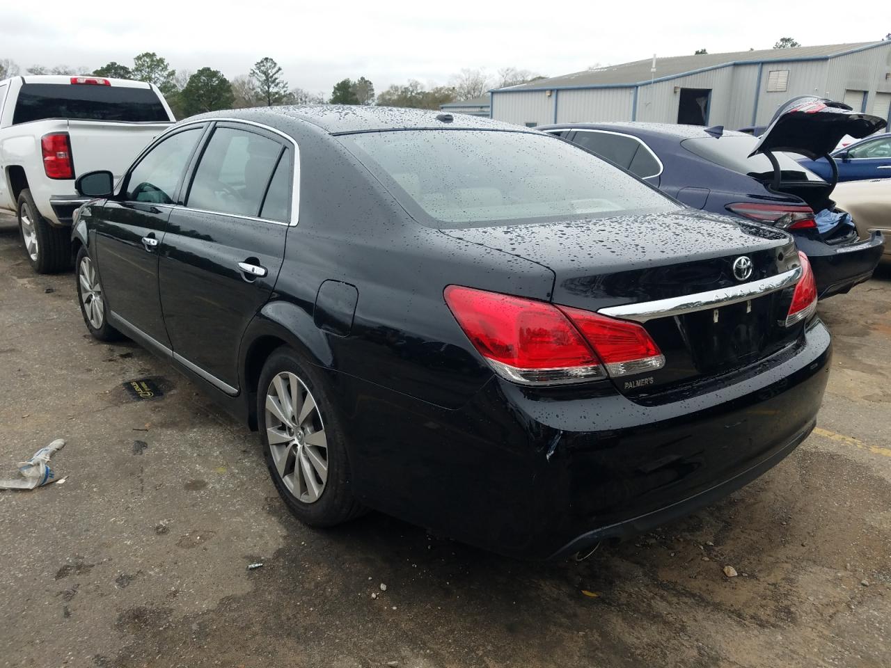 Photo 3 from auction – 2011 TOYOTA AVALON BAS with VIN 4T1BK3DB9BU388921
