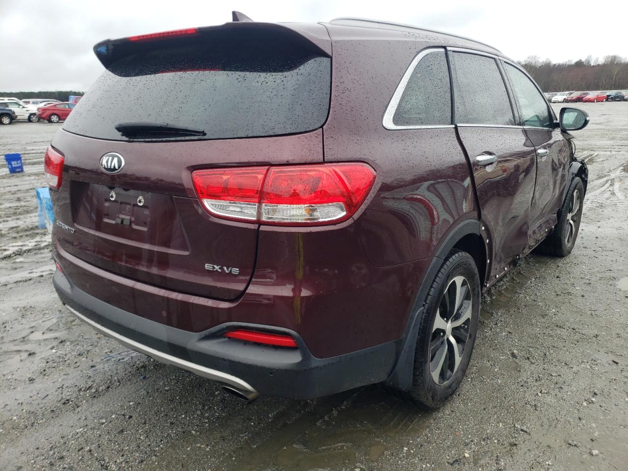 Photo 4 from auction – 2017 KIA SORENTO EX with VIN 5XYPH4A58HG277509