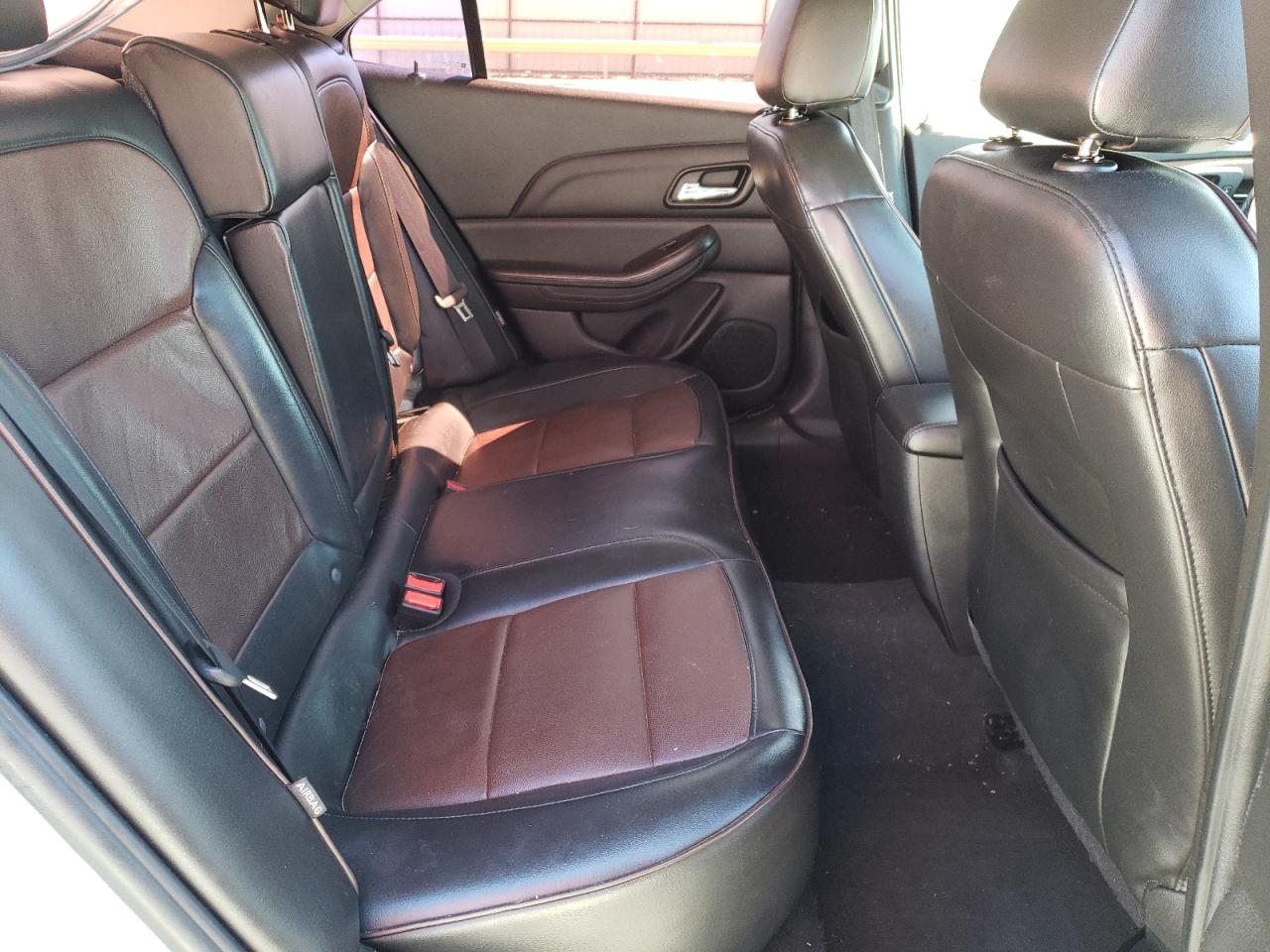 Photo 6 from auction – 2015 CHEVROLET MALIBU LTZ with VIN 1G11F5SL4FF318550