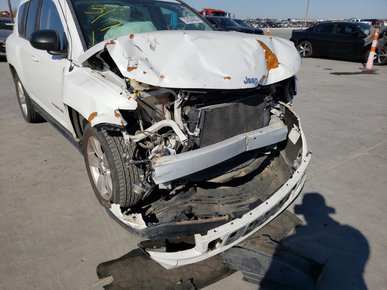 Photo 9 from auction – 2015 JEEP COMPASS SP with VIN 1C4NJCBB3FD361307