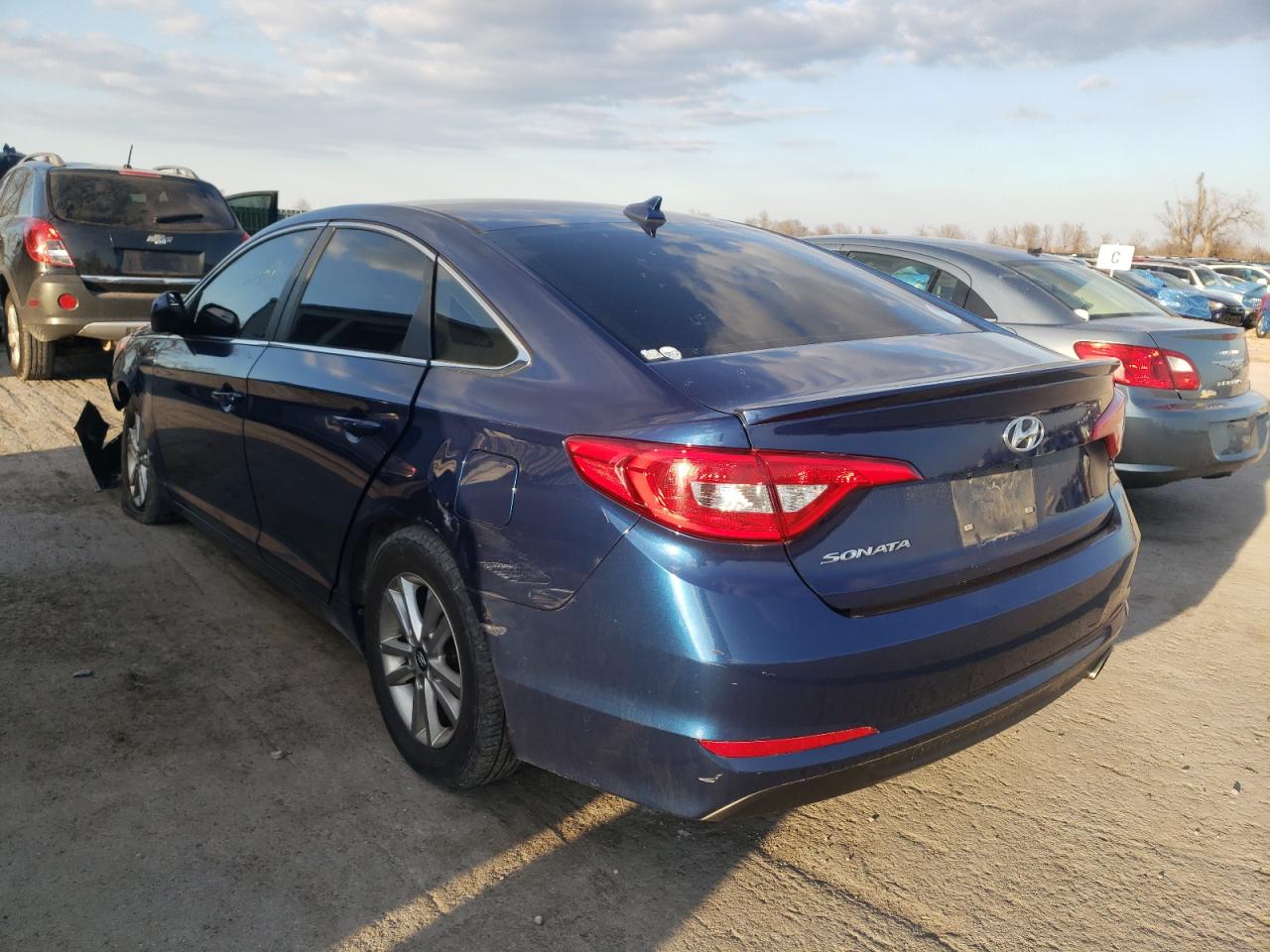 Photo 3 from auction – 2017 HYUNDAI SONATA SE with VIN 5NPE24AF5HH484904