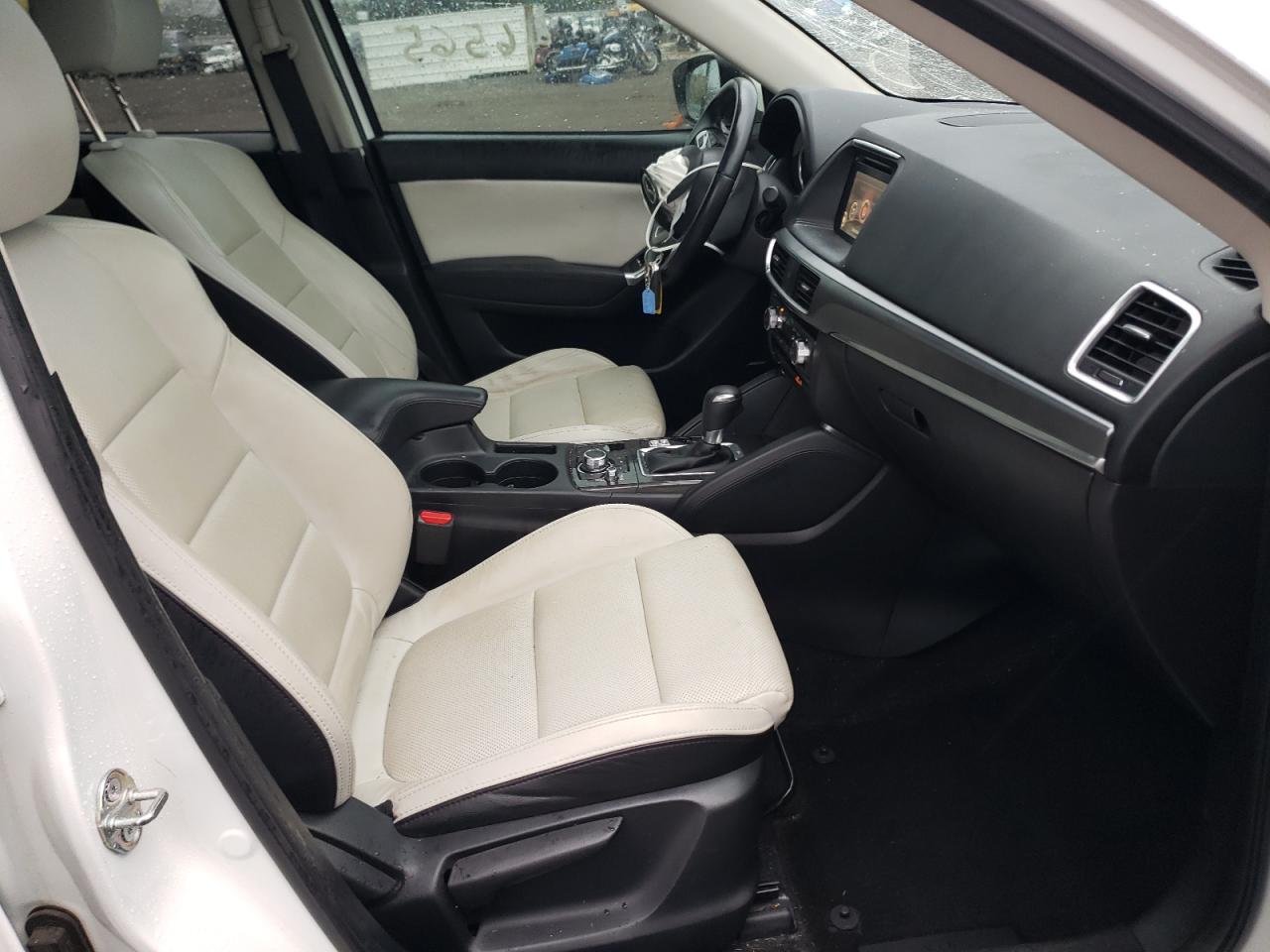 Photo 5 from auction – 2016 MAZDA CX-5 GT with VIN JM3KE2DY4G0796162