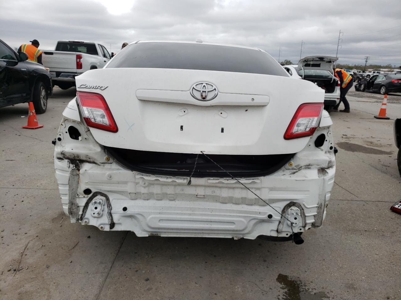 Photo 9 from auction – 2011 TOYOTA CAMRY BASE with VIN 4T4BF3EK9BR155873