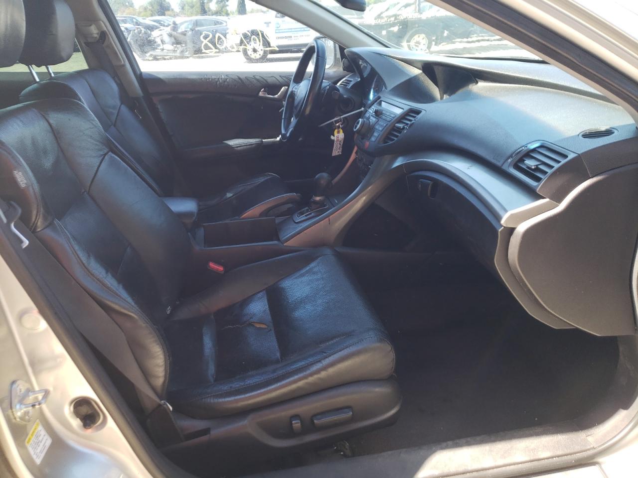 Photo 5 from auction – 2009 ACURA TSX with VIN JH4CU26669C012608