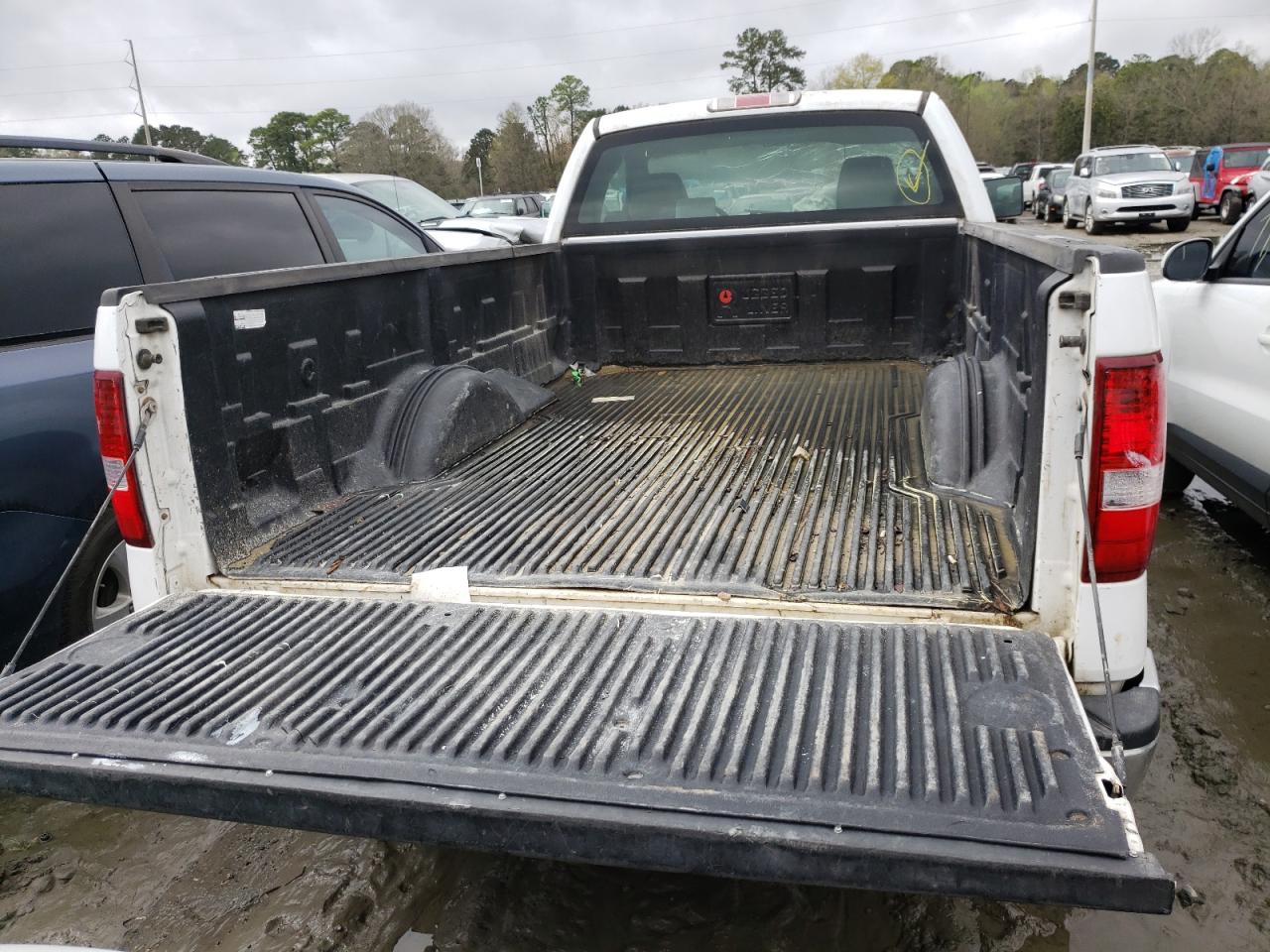 Photo 5 from auction – 2006 FORD F150 with VIN 1FTRF12226NA61176
