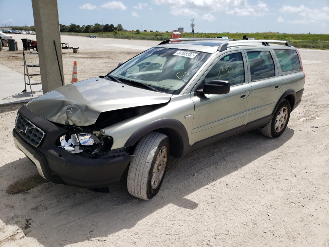 Photo 10 from auction – 2006 VOLVO XC70 with VIN YV4SZ592161235281