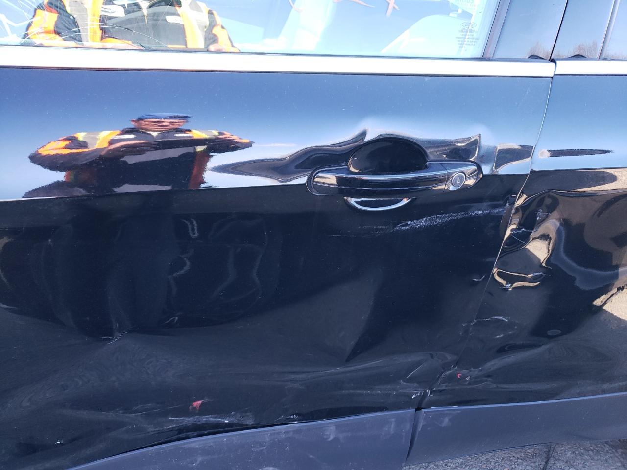 Foto 9 de la subasta – 2016 FORD ESCAPE SE con VIN 1FMCU0G91GUA63807