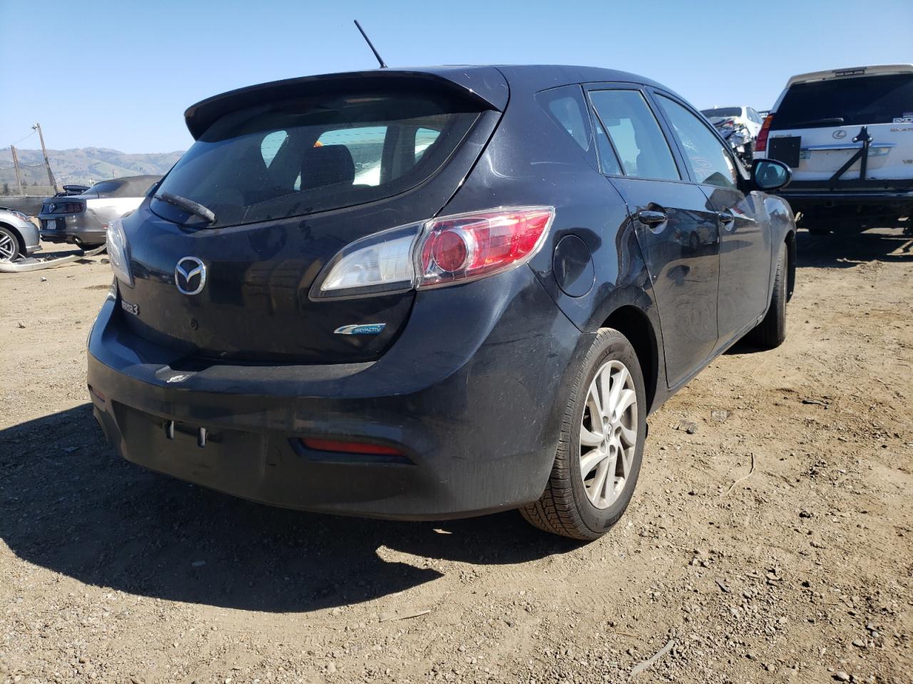 Photo 4 from auction – 2012 MAZDA 3 I with VIN JM1BL1L81C1637291