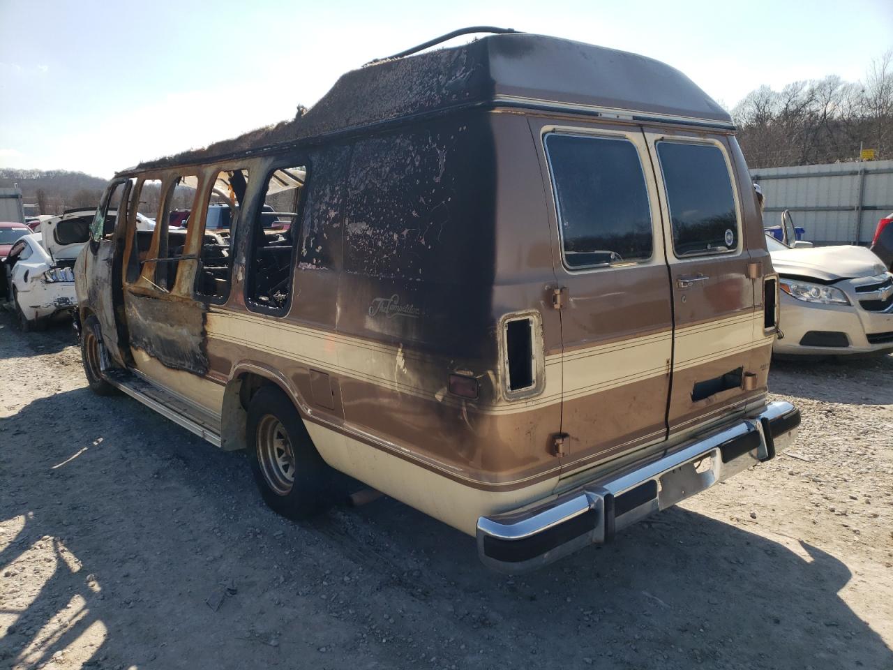 Photo 3 from auction – 1986 DODGE RAM VAN B2 with VIN 2B7HB23T0GK532422