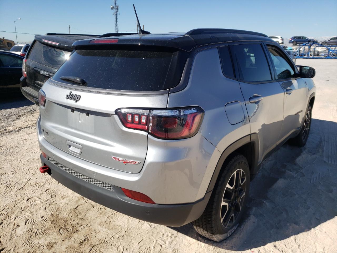 Photo 4 from auction – 2021 JEEP COMPASS TR with VIN 3C4NJDDB2MT571679