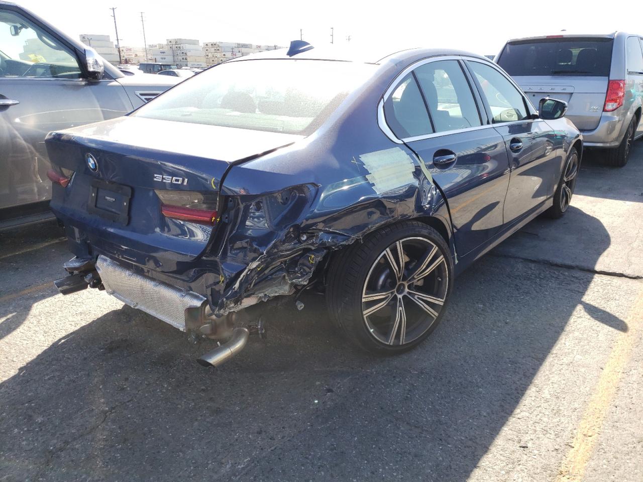 Photo 4 from auction – 2021 BMW 330I with VIN 3MW5R1J04M8C01876