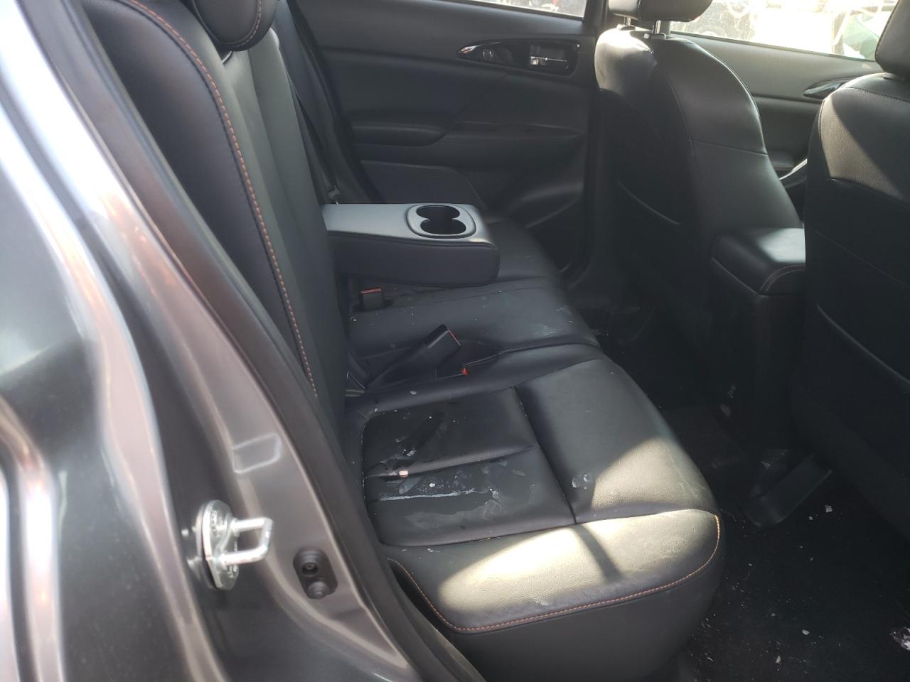 Photo 6 from auction – 2019 MITSUBISHI ECLIPSE CR with VIN JA4AT5AA4KZ021541