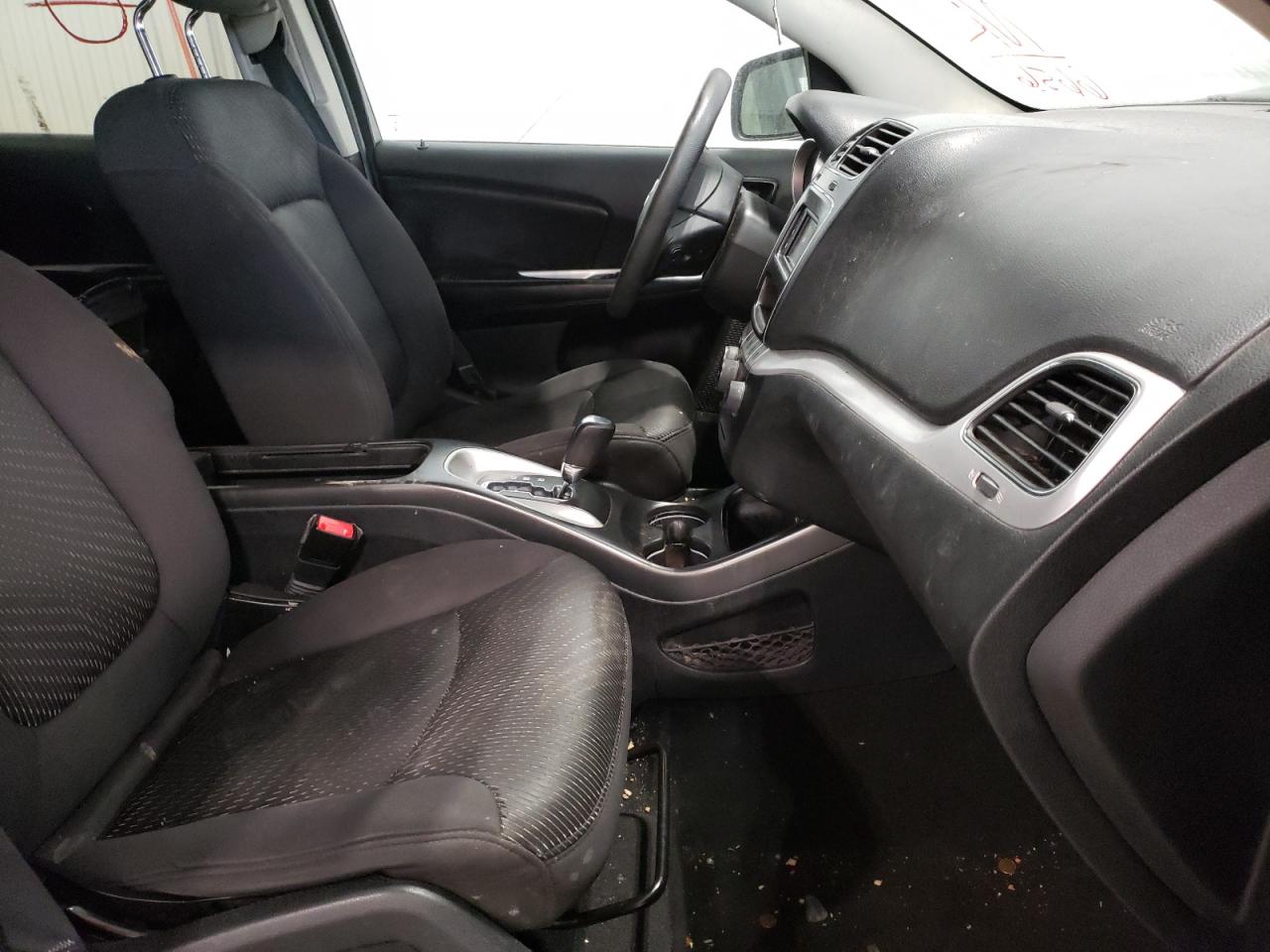 Photo 5 from auction – 2013 DODGE JOURNEY SE with VIN 3C4PDCAB5DT626656