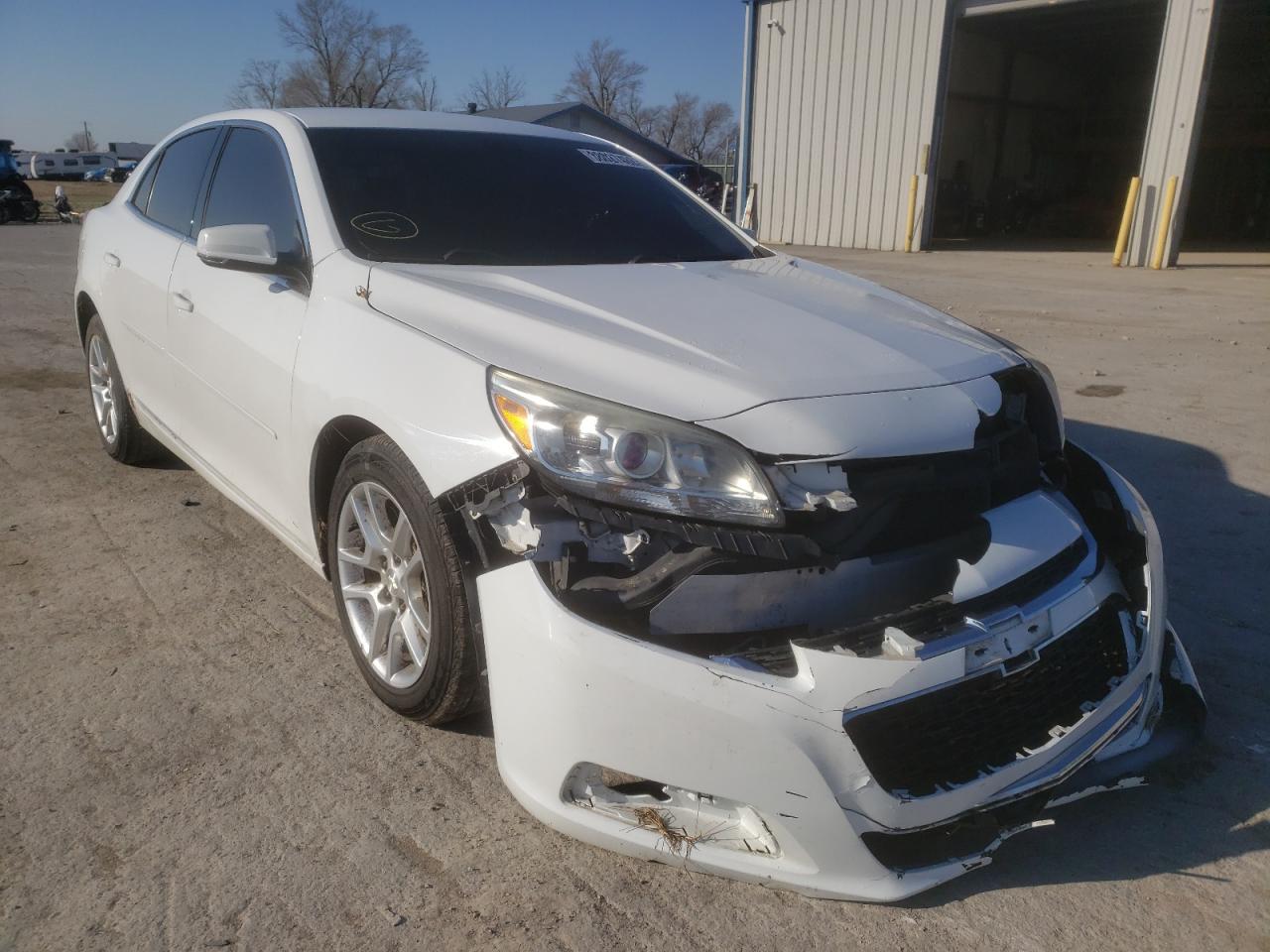 Photo 1 from auction – 2015 CHEVROLET MALIBU 1LT with VIN 1G11C5SL2FF248572