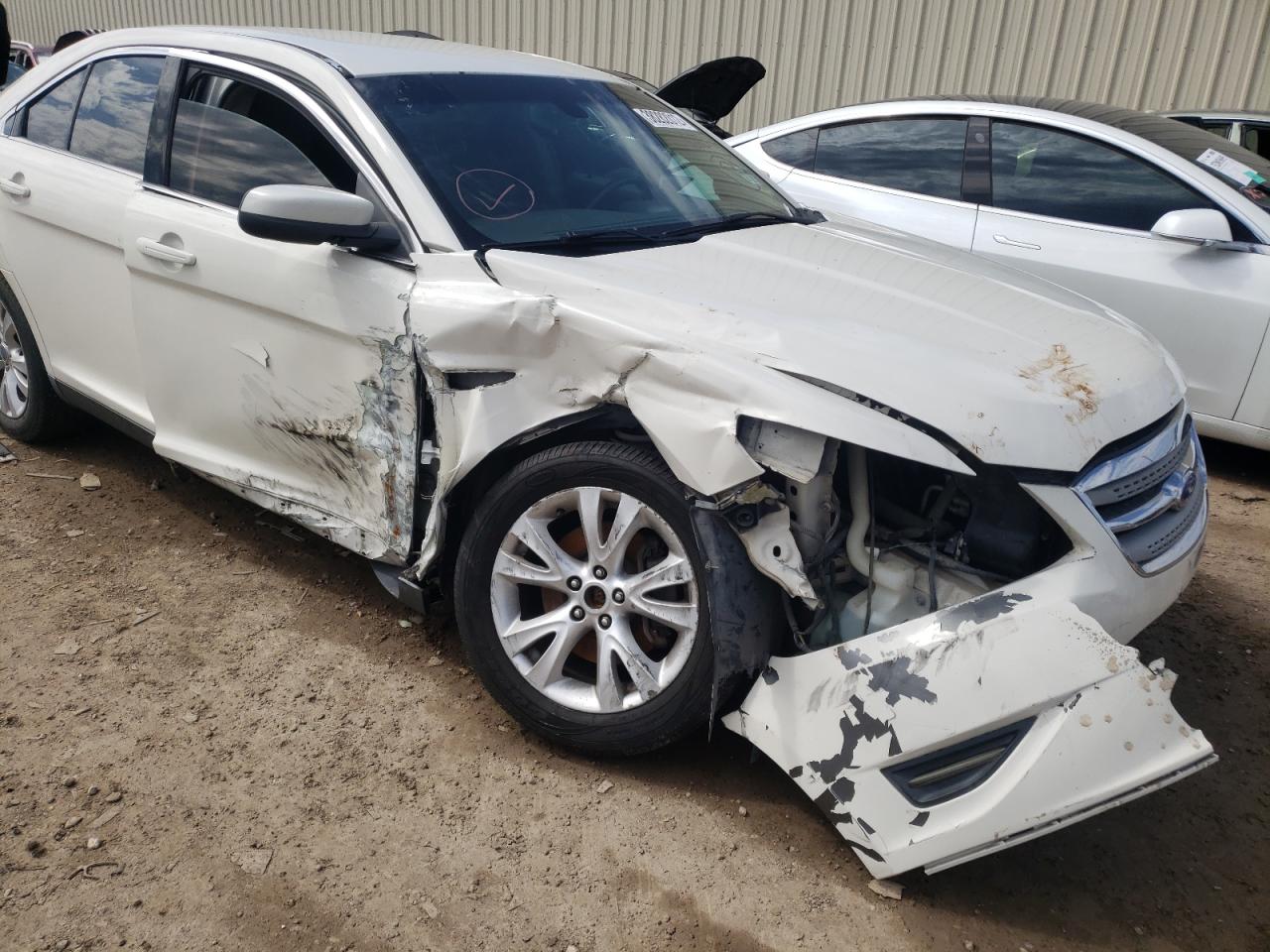 Photo 9 from auction – 2011 FORD TAURUS SEL with VIN 1FAHP2EW8BG166211