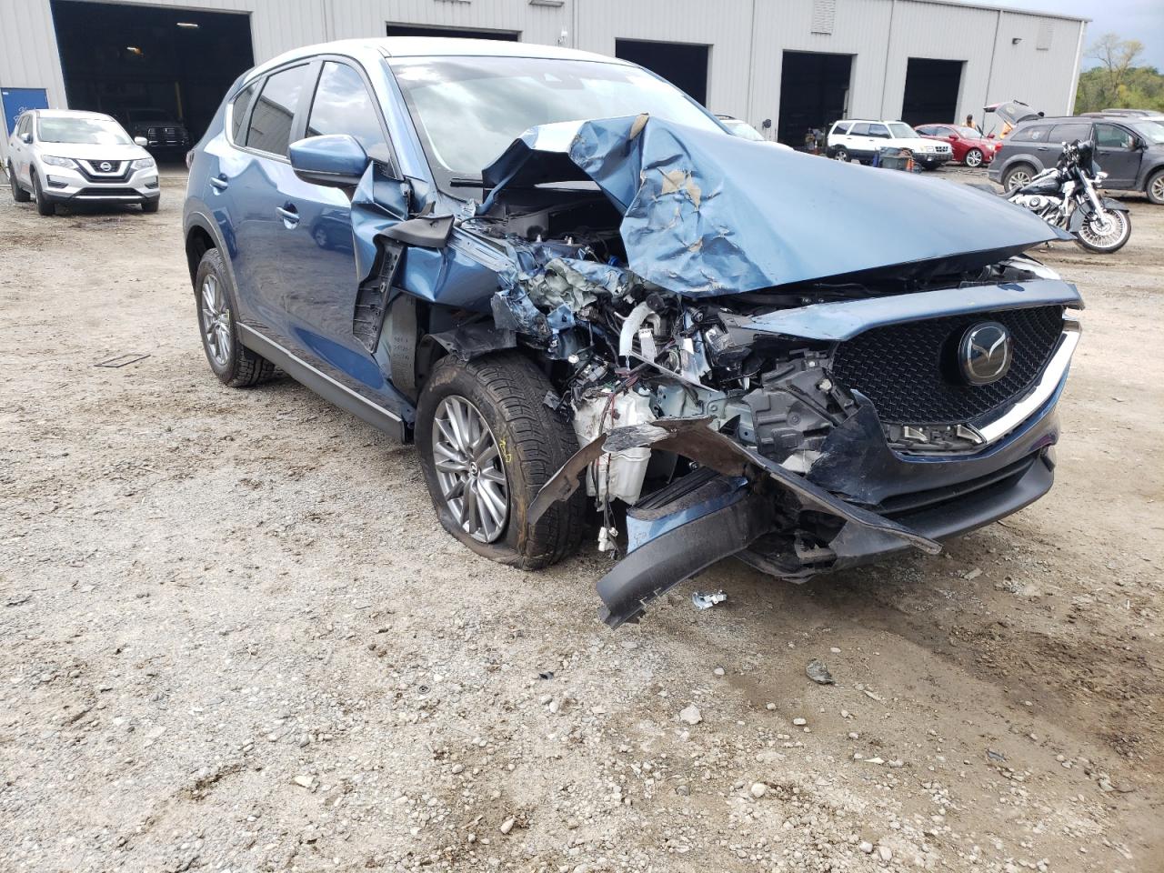 MAZDA CX-5 SPORT 2018 with VIN JM3KFABM5J1327722 - Photo from auction