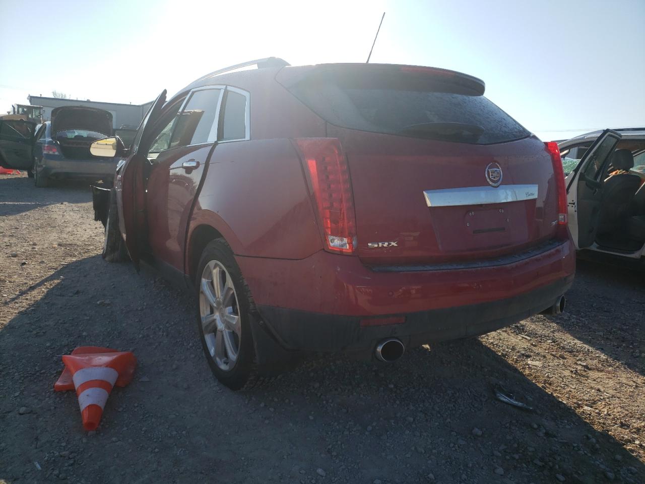 Photo 3 from auction – 2016 CADILLAC SRX PERFOR with VIN 3GYFNCE31GS523881