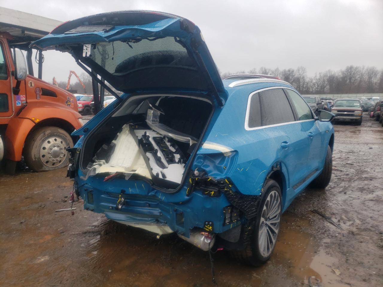 Photo 9 from auction – 2019 AUDI E-TRON PRE with VIN WA1VAAGE0KB022155