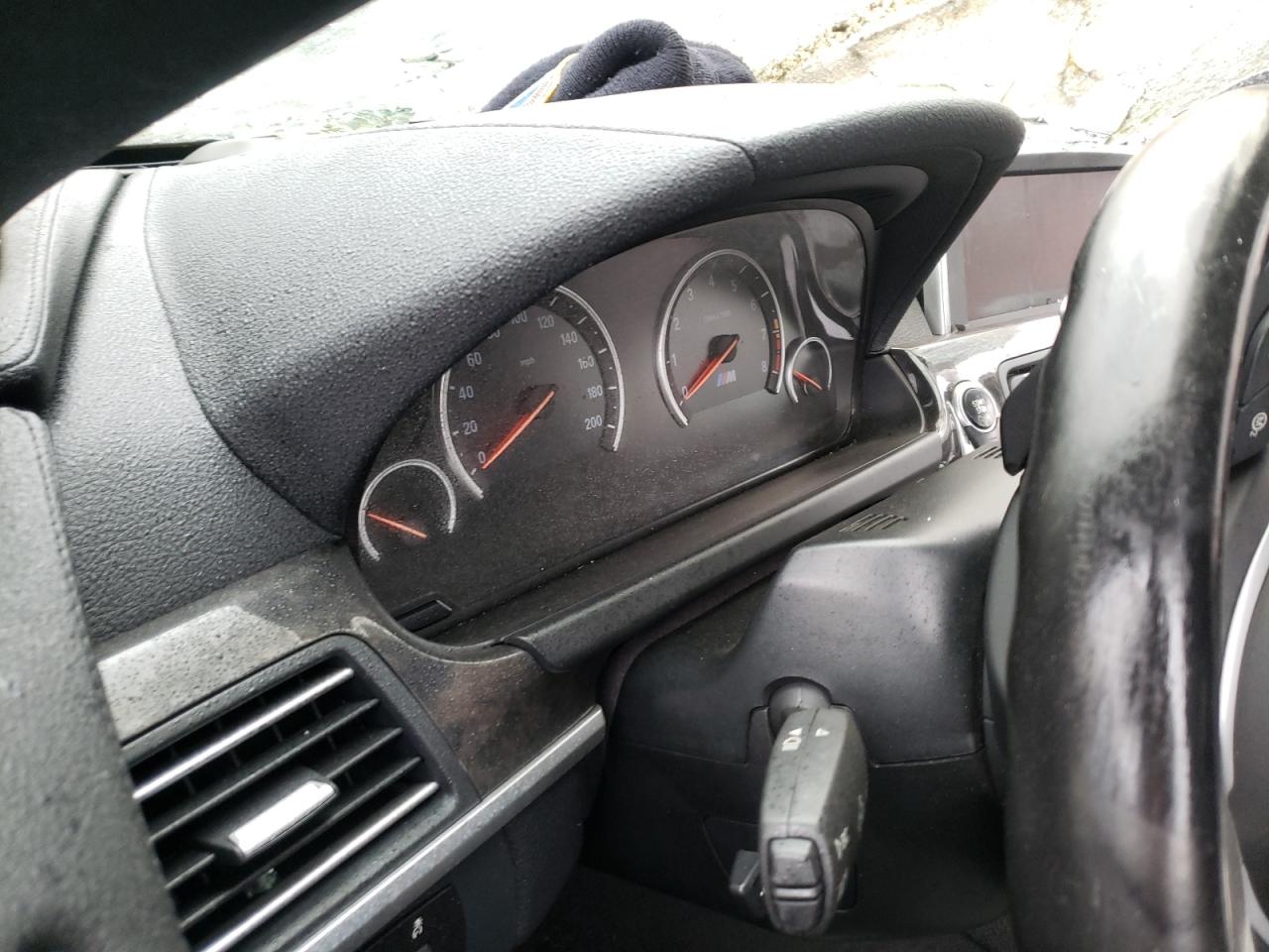 Photo 8 from auction – 2013 BMW M6 with VIN WBSLZ9C50DC985752