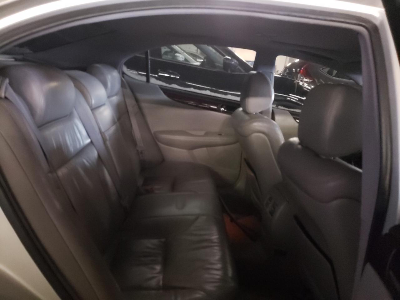 Photo 6 from auction – 2003 LEXUS ES 300 with VIN JTHBF30G036004376