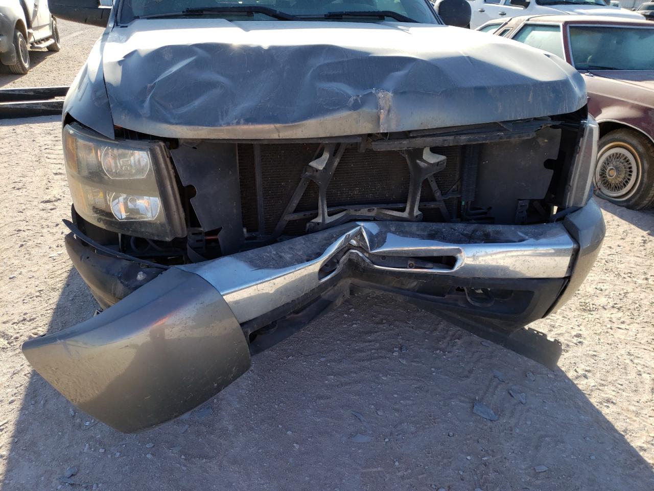 Photo 9 from auction – 2009 CHEVROLET SILVERADO with VIN 1GCEC14X19Z101339
