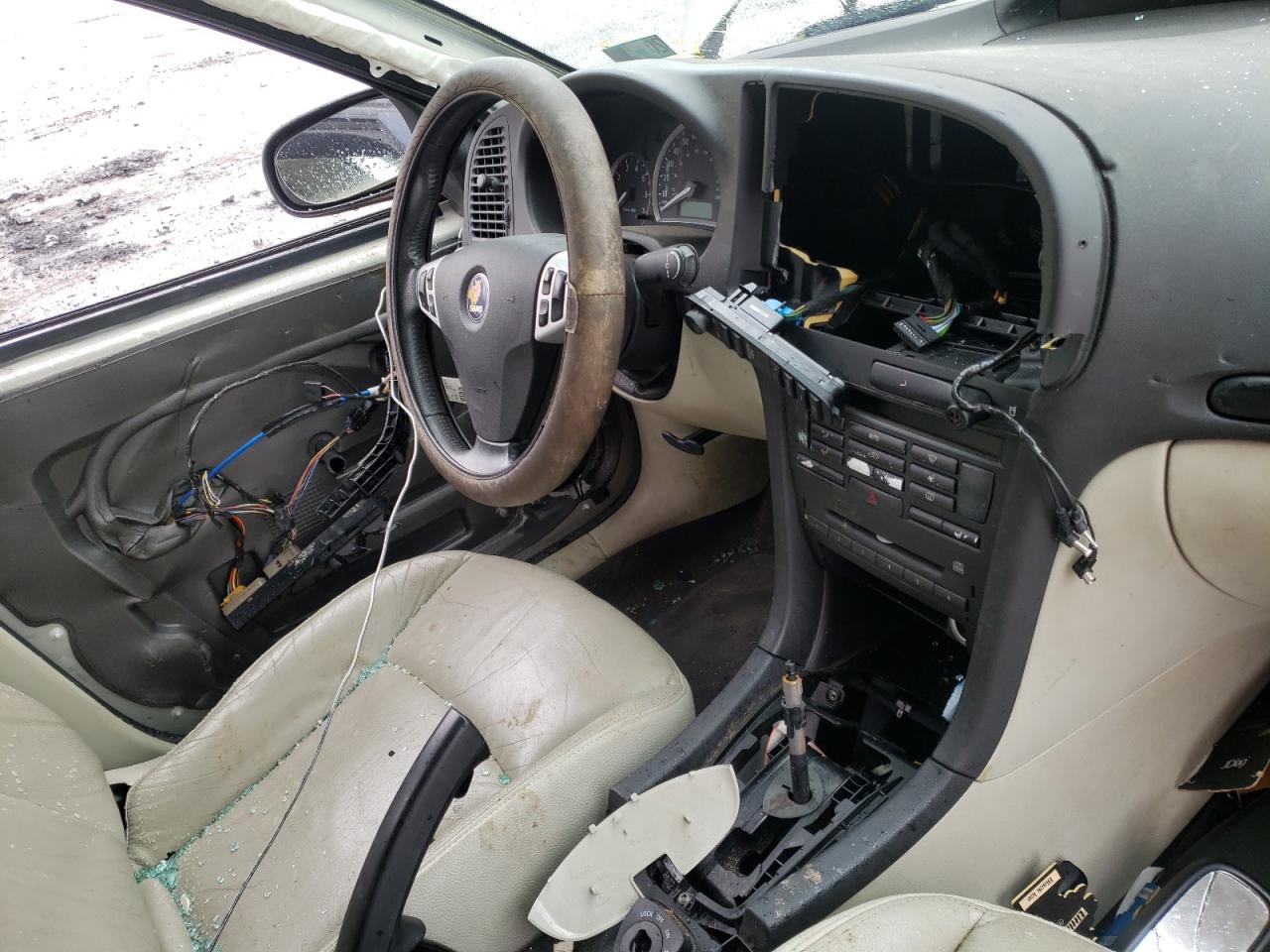 Photo 9 from auction – 2006 SAAB 9-3 with VIN YS3FD49Y461025719