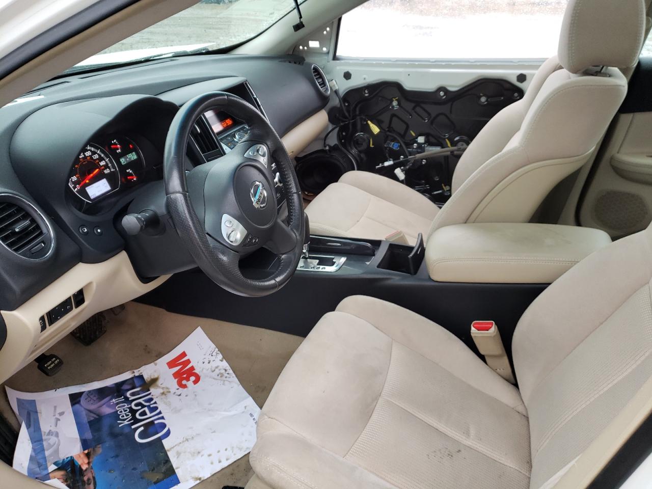 Photo 5 from auction – 2012 NISSAN MAXIMA S with VIN 1N4AA5AP2CC806893