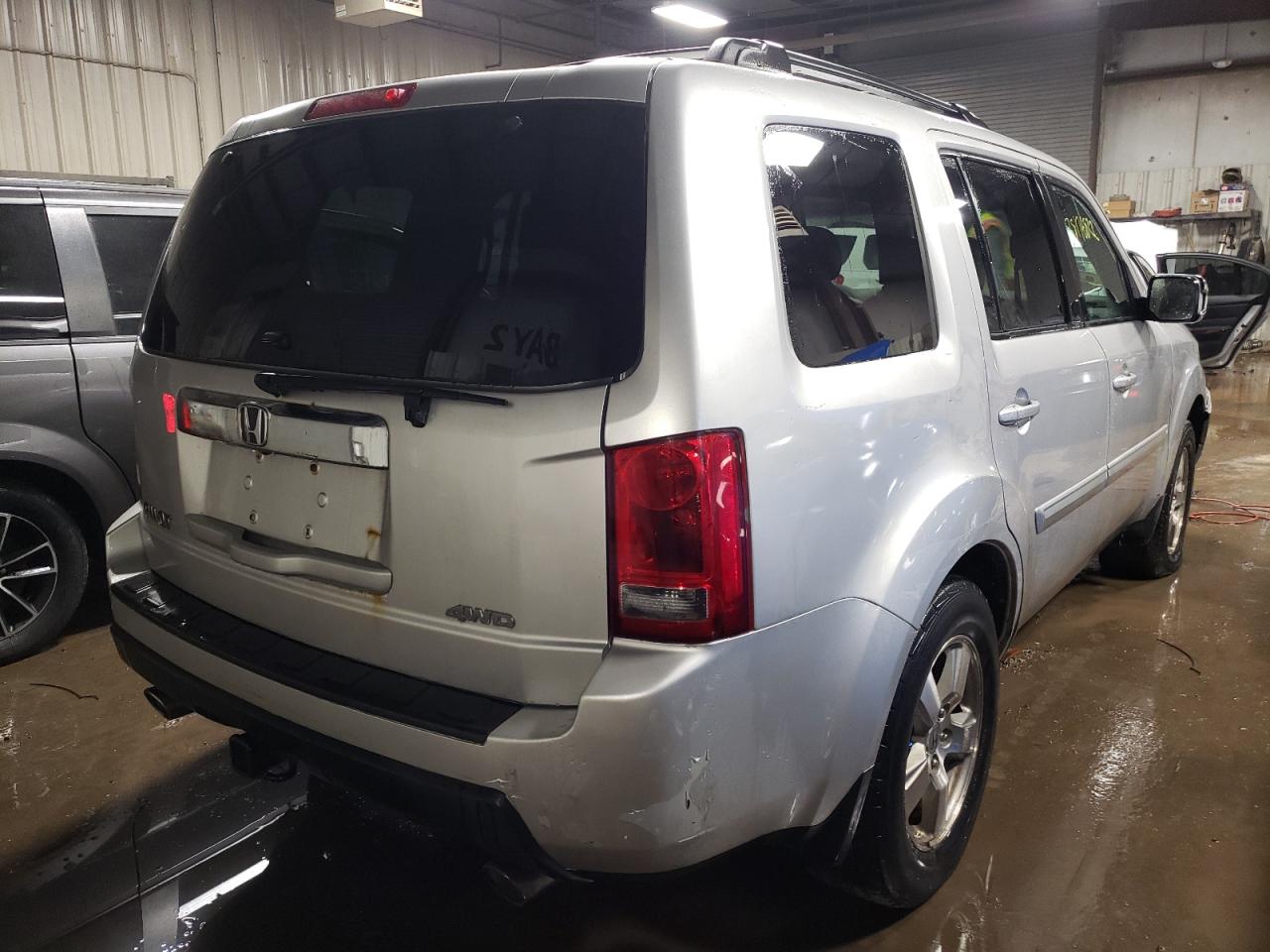 Photo 4 from auction – 2009 HONDA PILOT EXL with VIN 5FNYF48539B034070