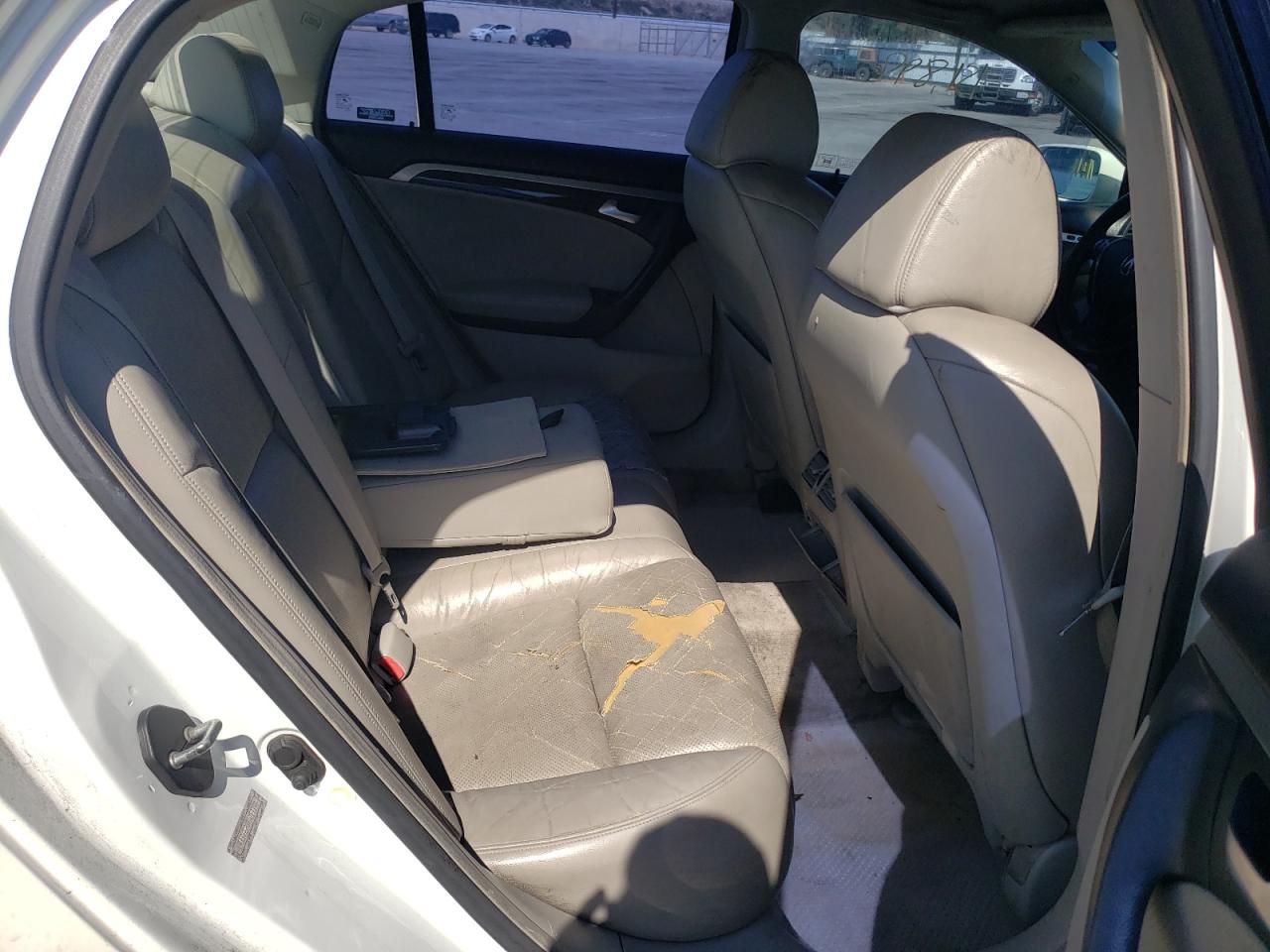 Photo 6 from auction – 2007 ACURA TL with VIN 19UUA66277A017393