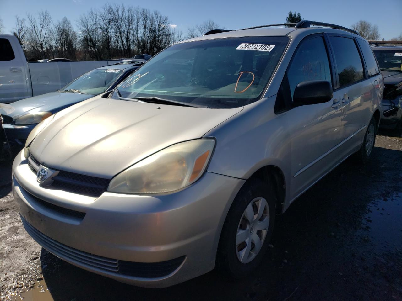 Photo 2 from auction – 2004 TOYOTA SIENNA CE with VIN 5TDZA23C34S082637