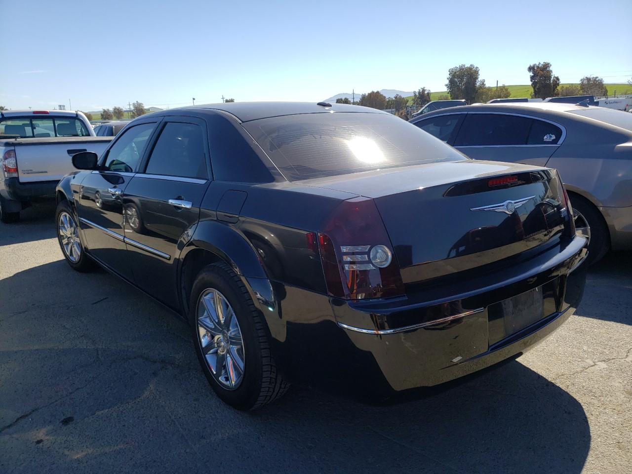 Photo 3 from auction – 2010 CHRYSLER 300 with VIN 2C3CA5CV9AH132626