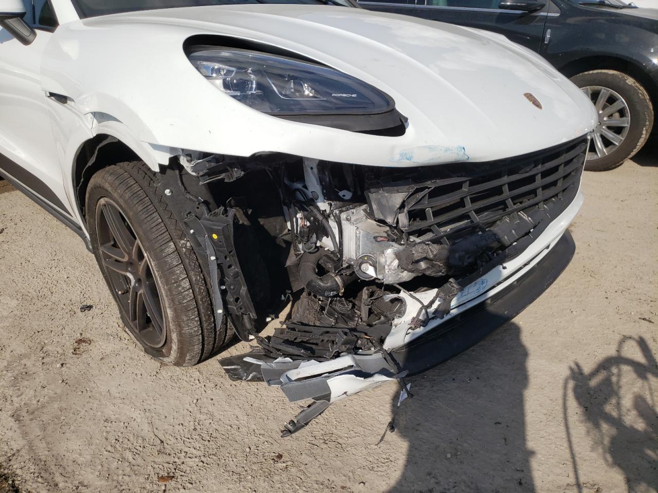 Photo 9 from auction – 2021 PORSCHE MACAN with VIN WP1AA2A56MLB14157