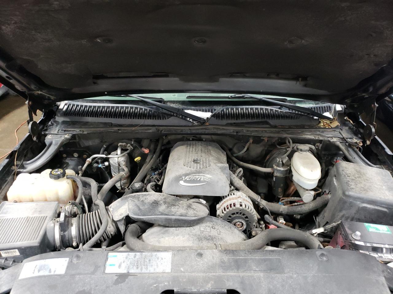 Photo 7 from auction – 2004 CHEVROLET SILVERADO with VIN 1GCEK19T74E149985