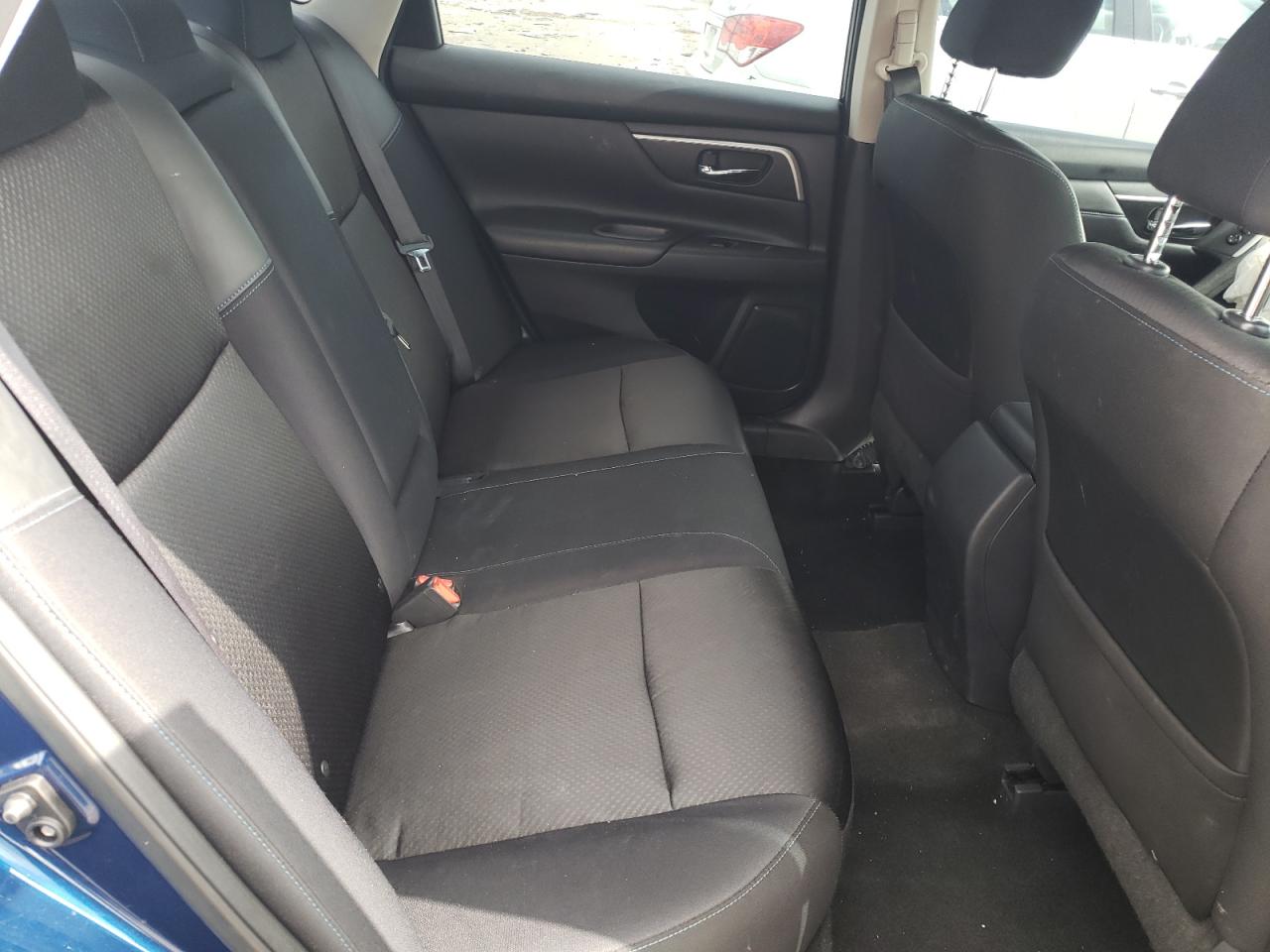 Photo 6 from auction – 2017 NISSAN ALTIMA 2.5 with VIN 1N4AL3AP0HC475205
