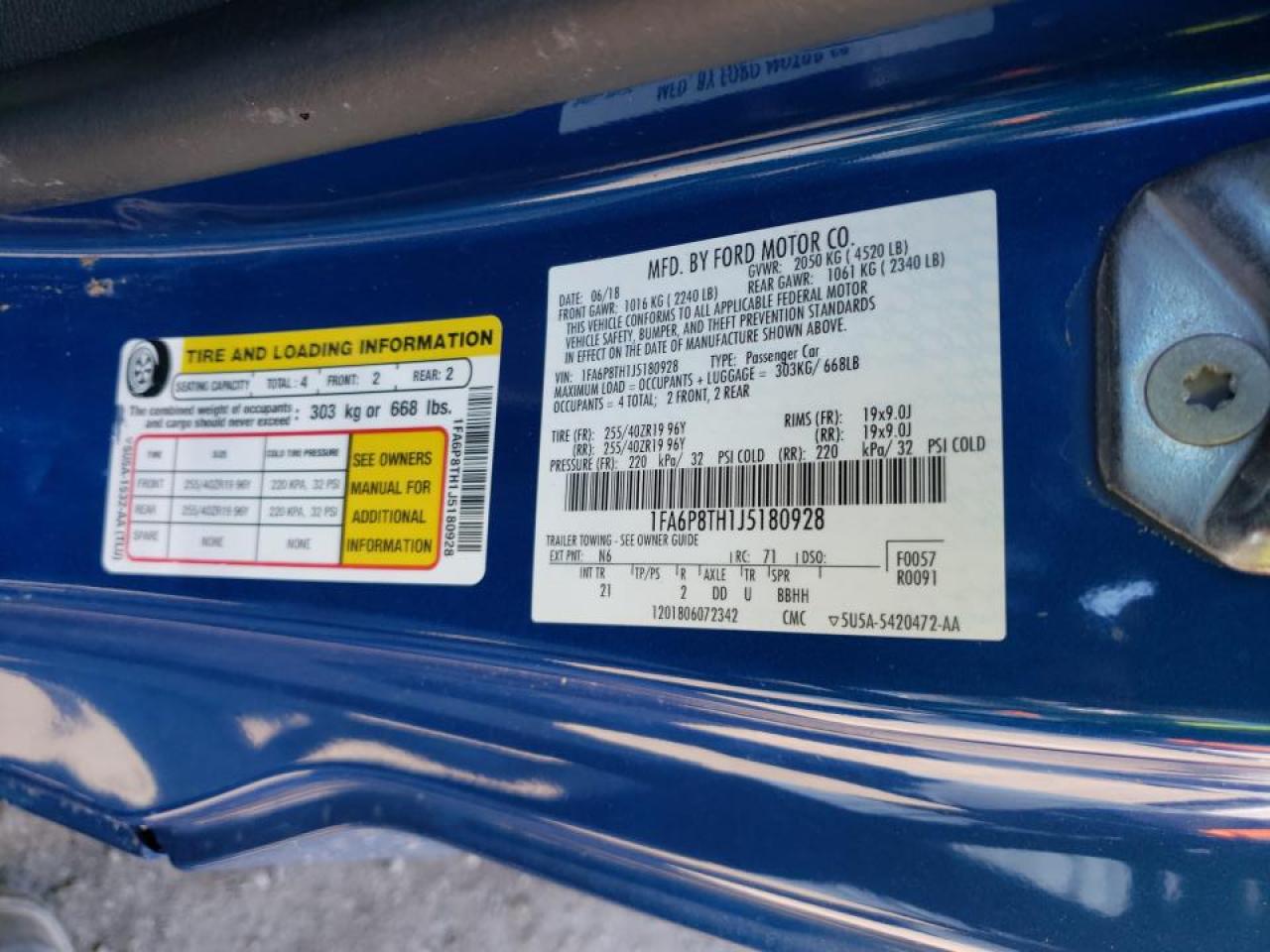 Photo 10 from auction – 2018 FORD MUSTANG with VIN 1FA6P8TH1J5180928