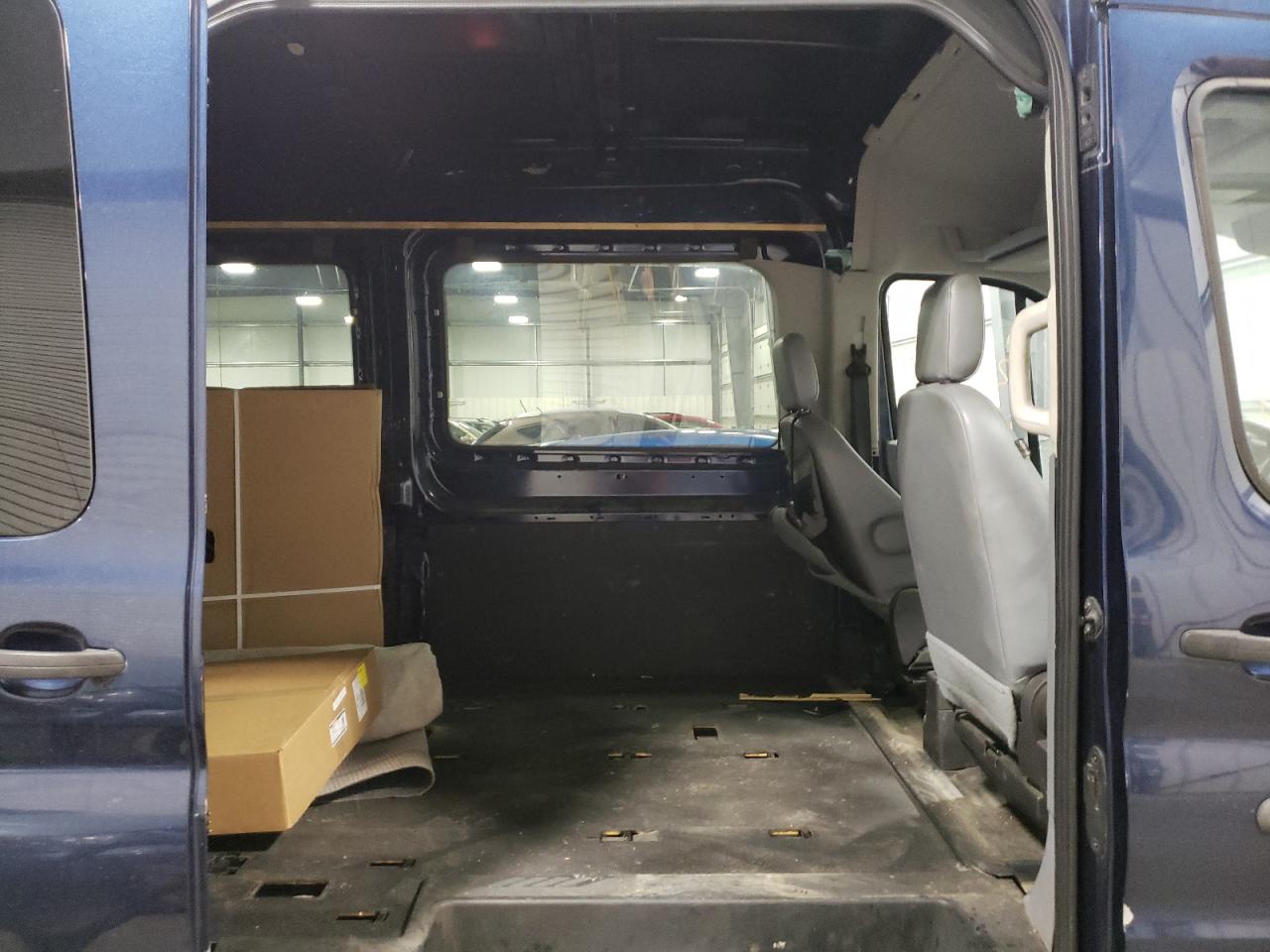 Photo 6 from auction – 2015 FORD TRANSIT T- with VIN 1FBAX2CG6FKA65232