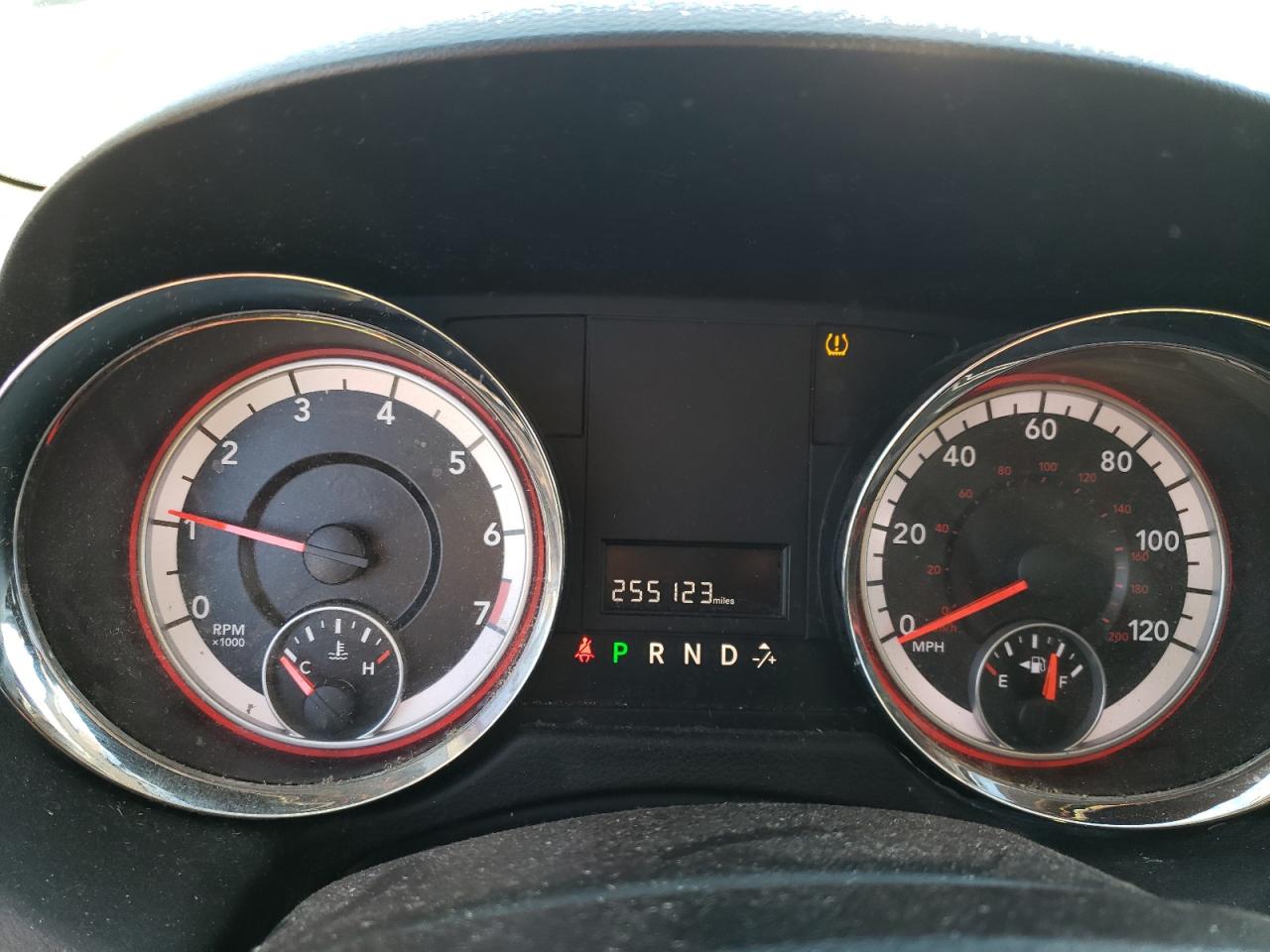 Photo 8 from auction – 2012 DODGE GRAND CARA with VIN 2C4RDGBG3CR418416