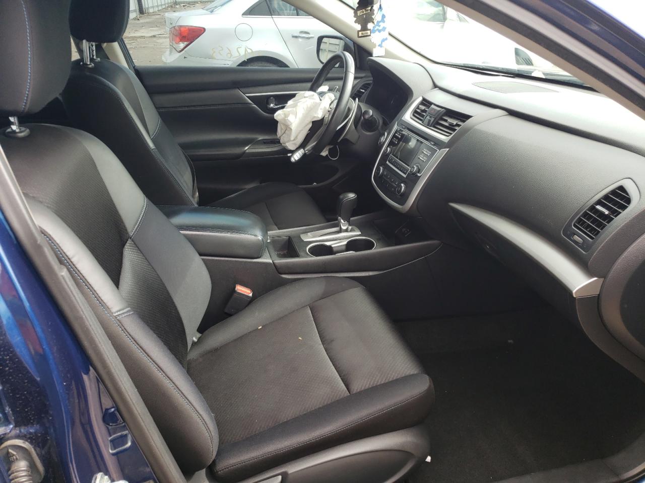Photo 5 from auction – 2017 NISSAN ALTIMA 2.5 with VIN 1N4AL3AP0HC475205