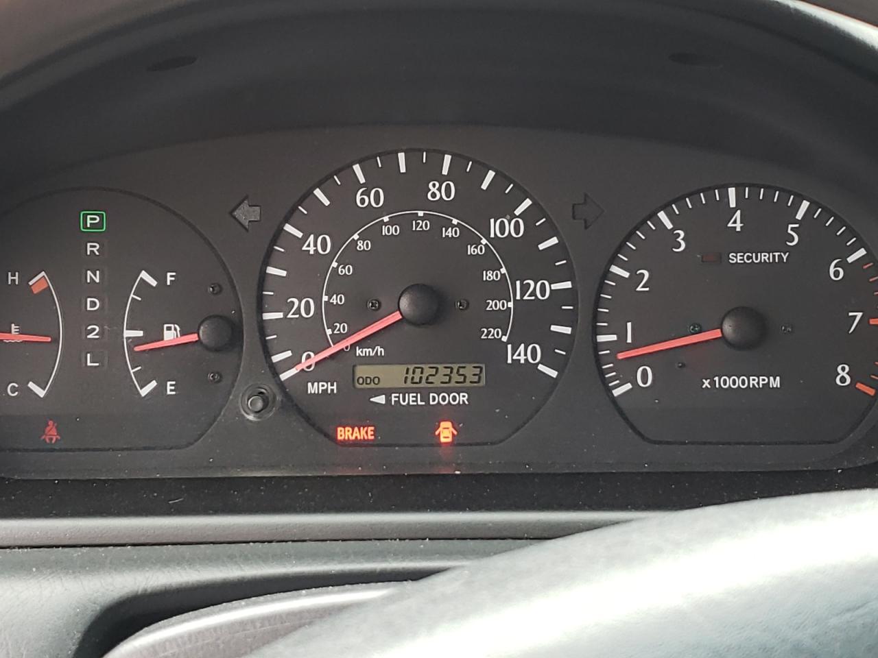 Photo 8 from auction – 2003 TOYOTA CAMRY SOLA with VIN 2T1CF22P13C604135