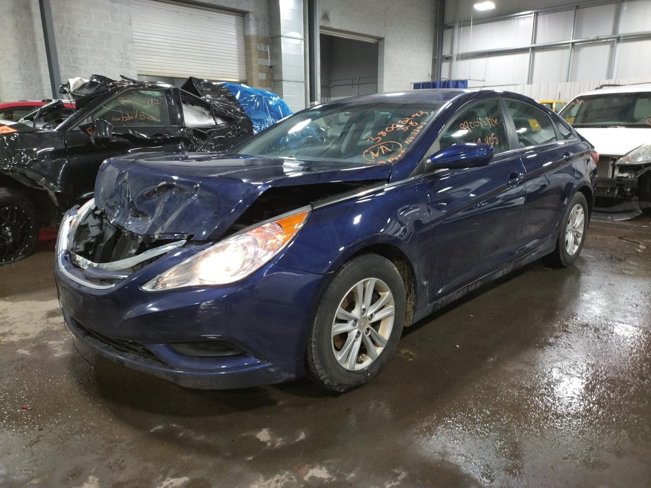 Photo 2 from auction – 2012 HYUNDAI SONATA GLS with VIN 5NPEB4AC3CH446957