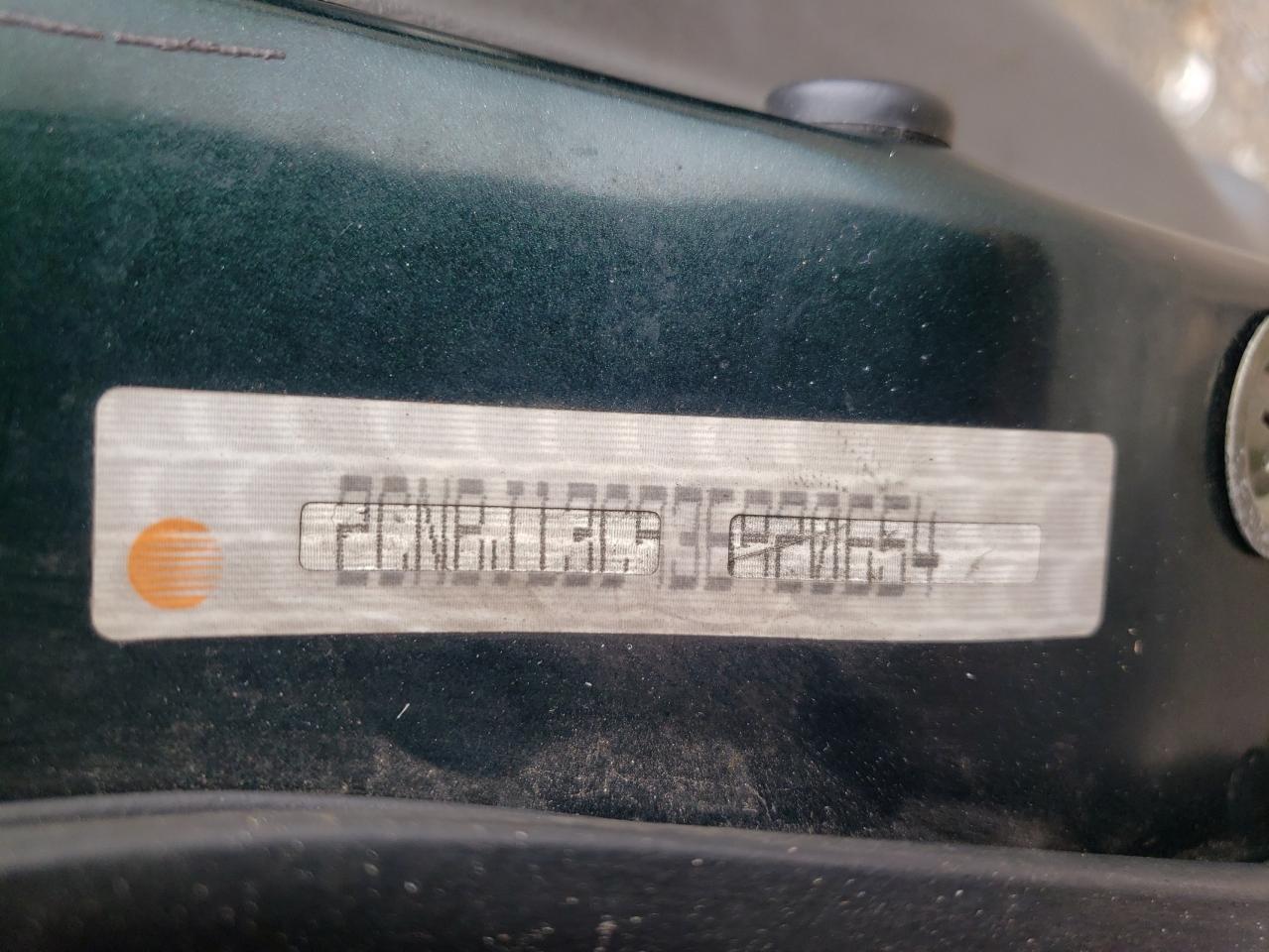 Photo 10 from auction – 2003 CHEVROLET TRACKER with VIN 2CNBJ13C936920654