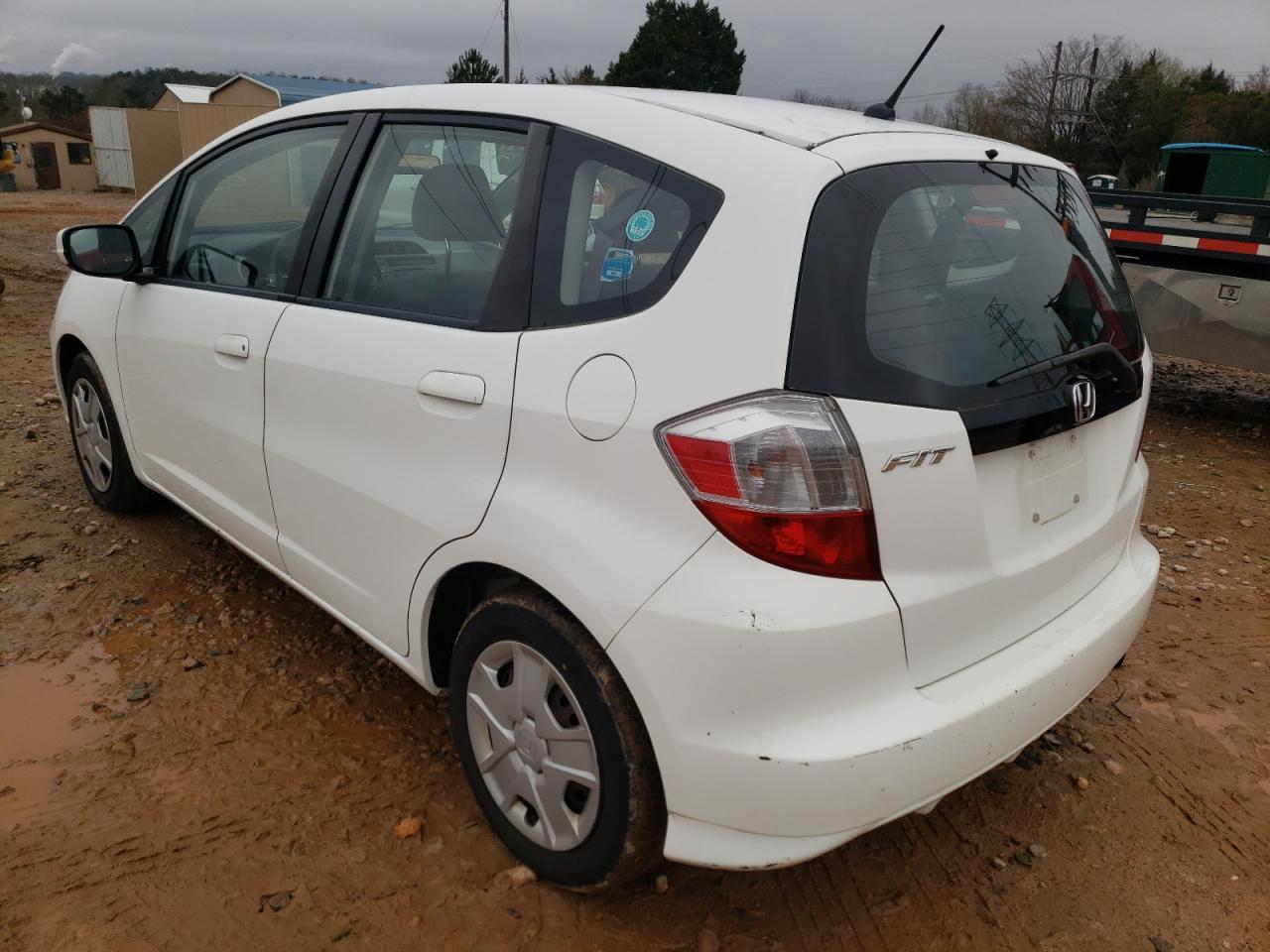 Photo 3 from auction – 2013 HONDA FIT with VIN JHMGE8G36DC014275