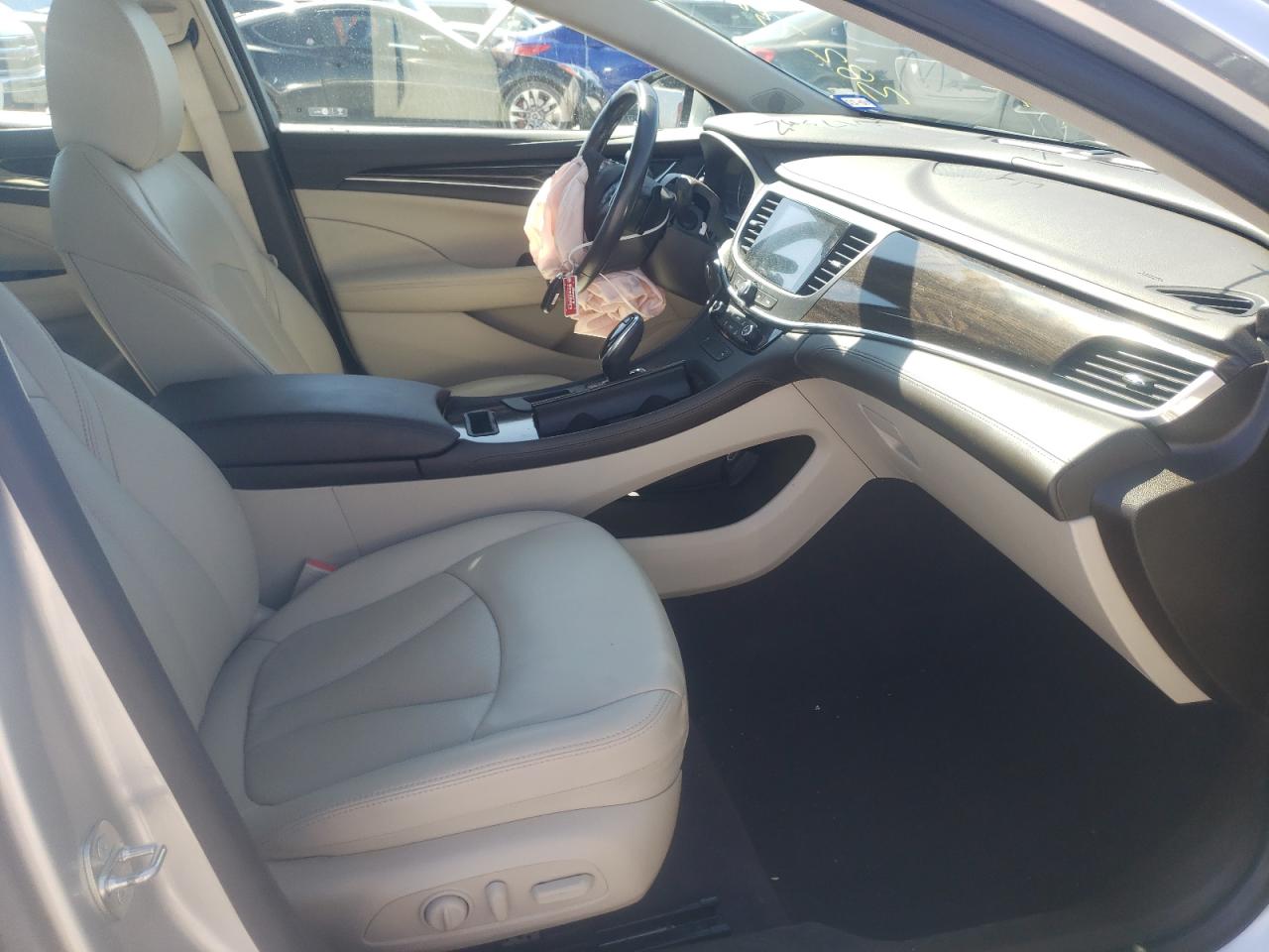 Photo 5 from auction – 2017 BUICK LACROSSE E with VIN 1G4ZP5SS6HU199280