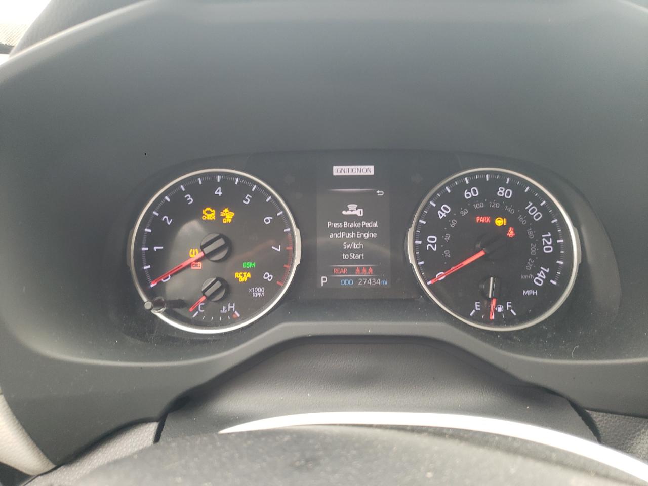Photo 8 from auction – 2019 TOYOTA RAV4 XLE with VIN JTMP1RFV1KD026637