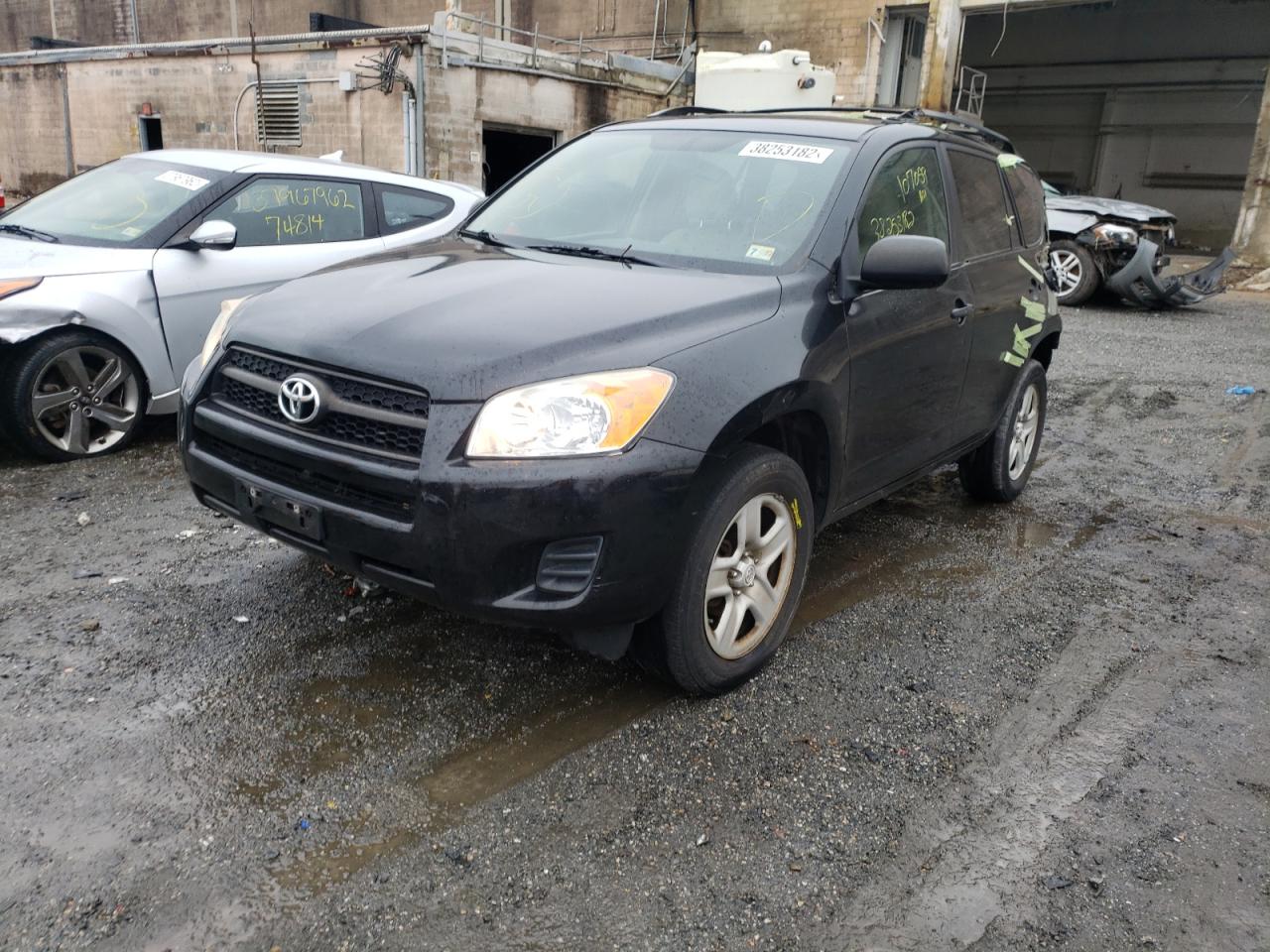 Photo 2 from auction – 2010 TOYOTA RAV4 with VIN 2T3BF4DV2AW058760